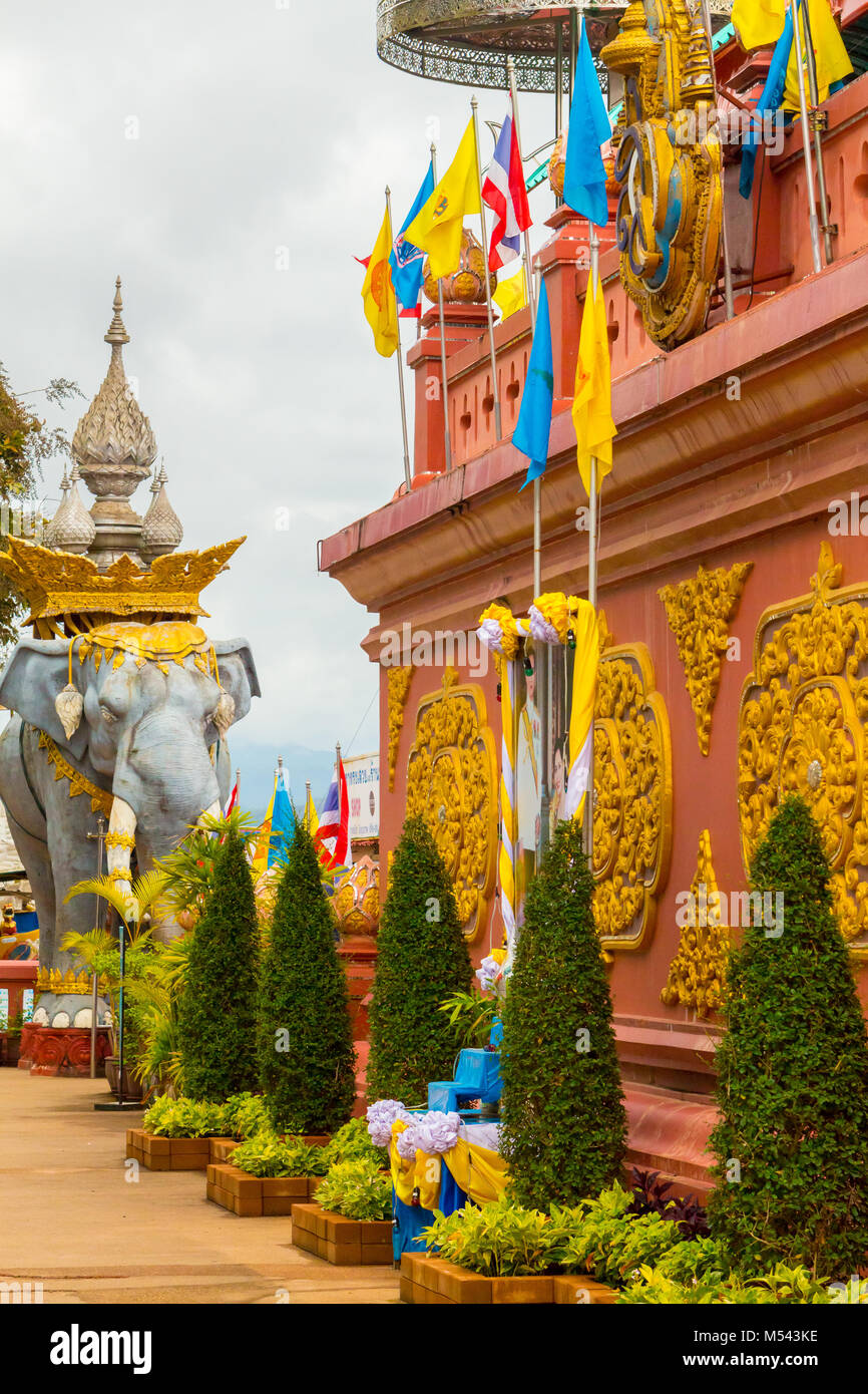 Religiöse Skulptur im goldenen Dreieck von Chiang Mai Thailand Stockfoto