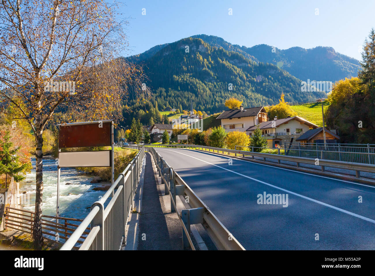 Runggaditsch Panoramablick Italien Alpen Stockfoto
