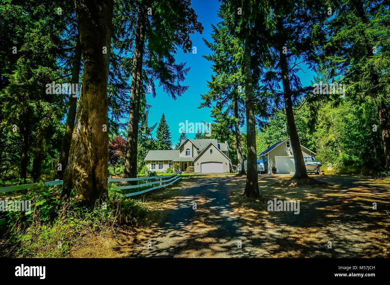 Country Home Style auf der Ackerfläche, im Pazifischen Nordwesten, USA Stockfoto
