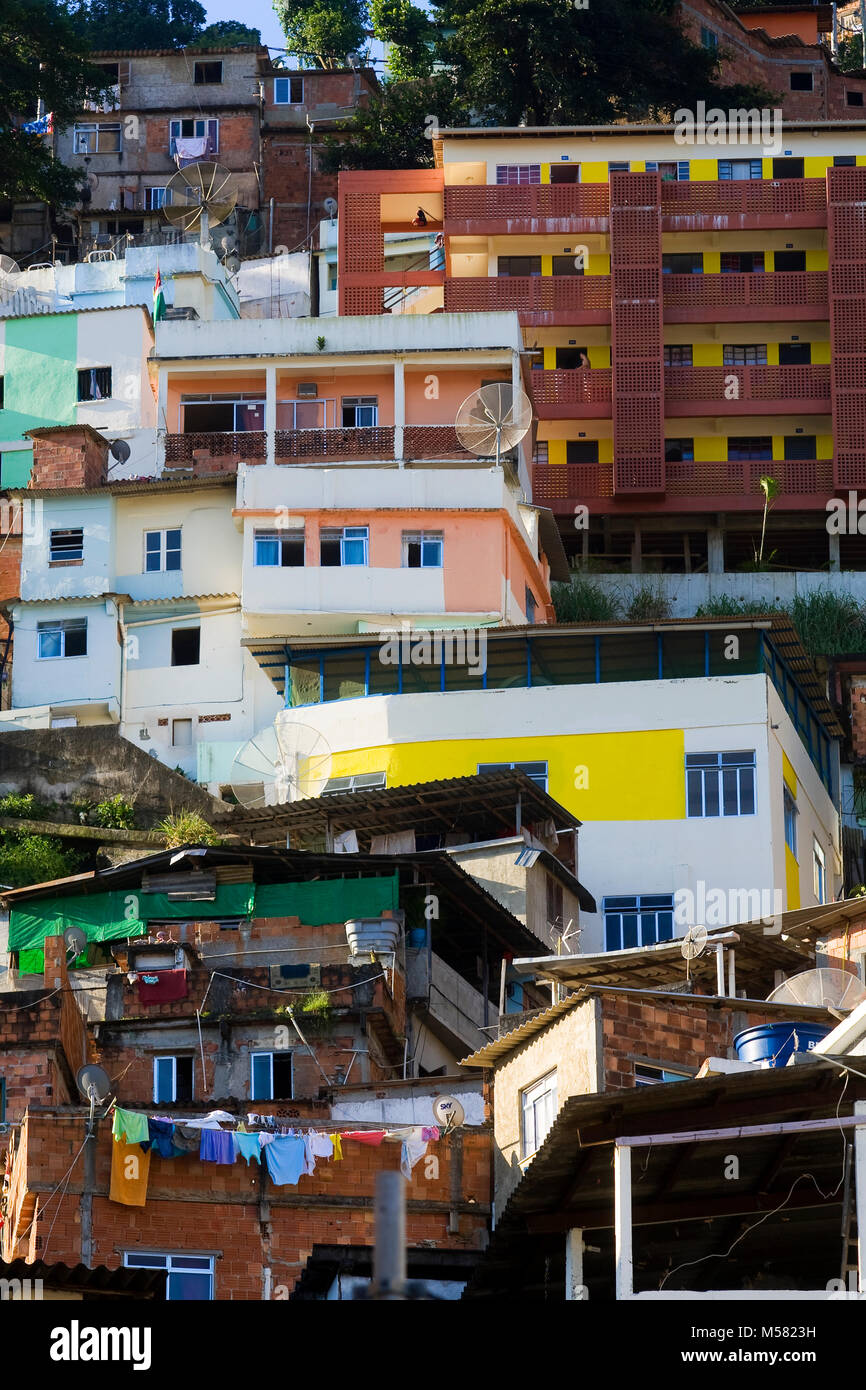 Gebäude am Morro Dona Marta, Laranjeiras, Rio de Janeiro, Brasilien Stockfoto