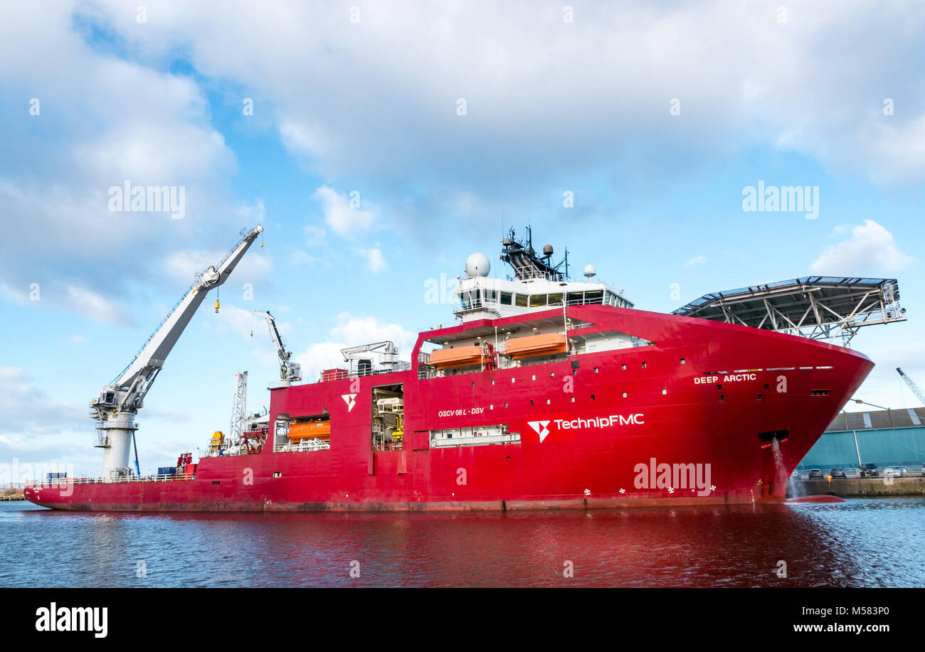 Tiefe Arktische, Tauchen und schweren Bau support Schiff, Leith Harbour, Edinburgh, Schottland, Großbritannien Stockfoto