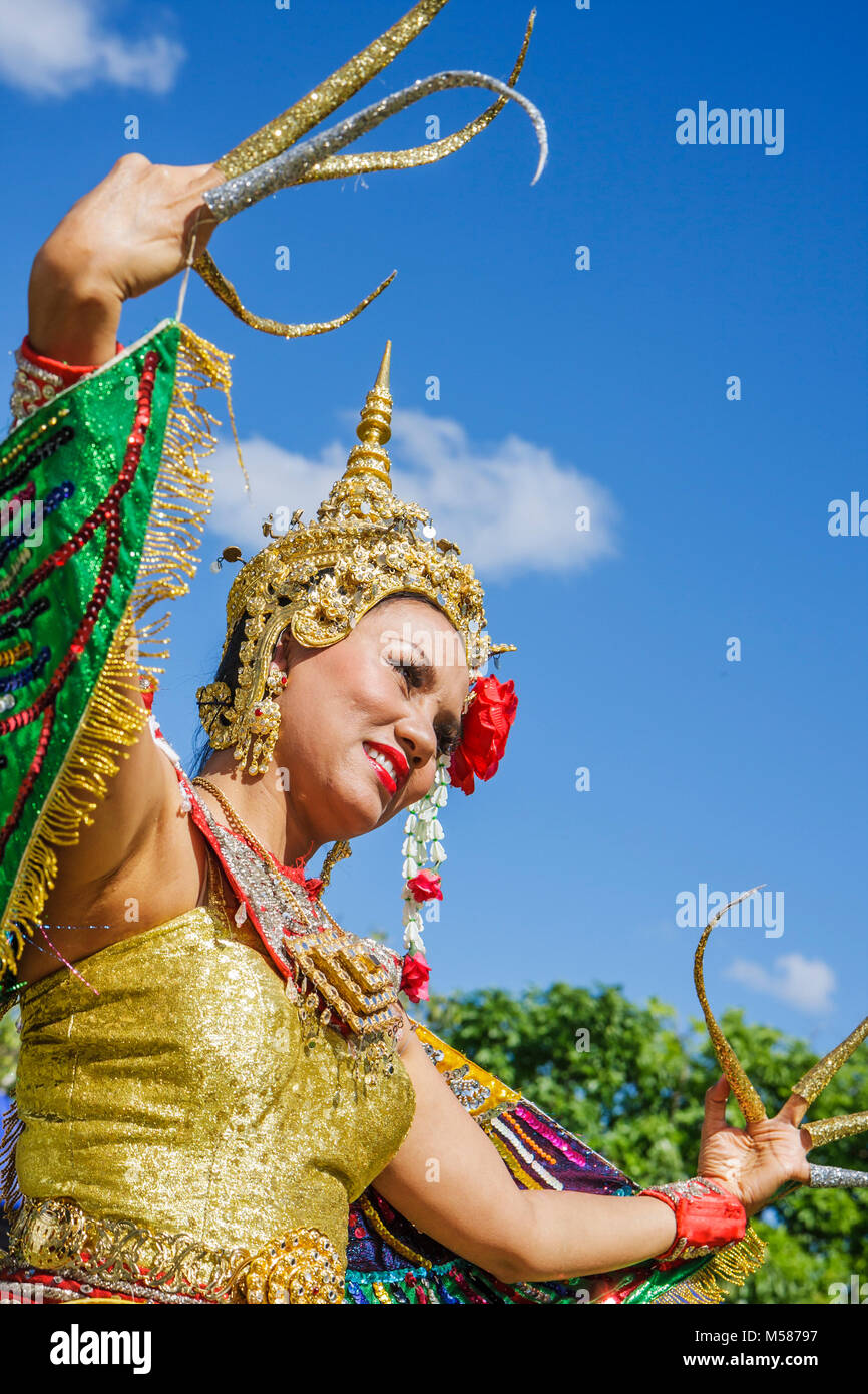 Miami Florida, Homestead, Redlands, Fruit and Spice Park, Asian Culture Festival, Festivals, Feier, Messe, Manorah Thai Dancer, Thailand, Volkskunst, Stockfoto