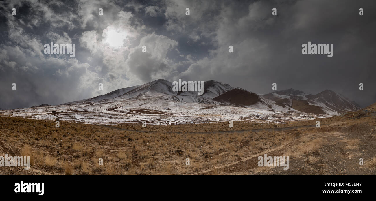 Panoramablick auf die Berge Stockfoto