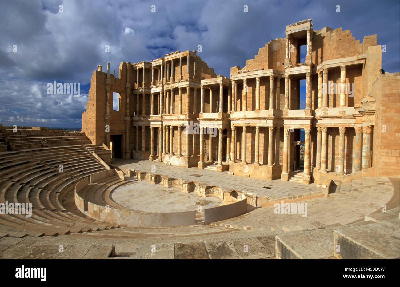 Libyen. Tripolis. Sabratha. (Sabrata). Römische Ruinen. Unesco-Weltkulturerbe. Archäologische Stätte von Sabratha. Stockfoto