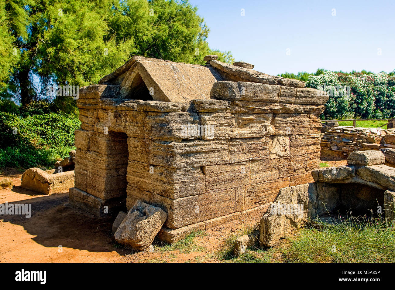 Italien, Toskana, Baratti Archeologica etruskischen Park, Archäologie, Grab des mit Bronze Stockfoto