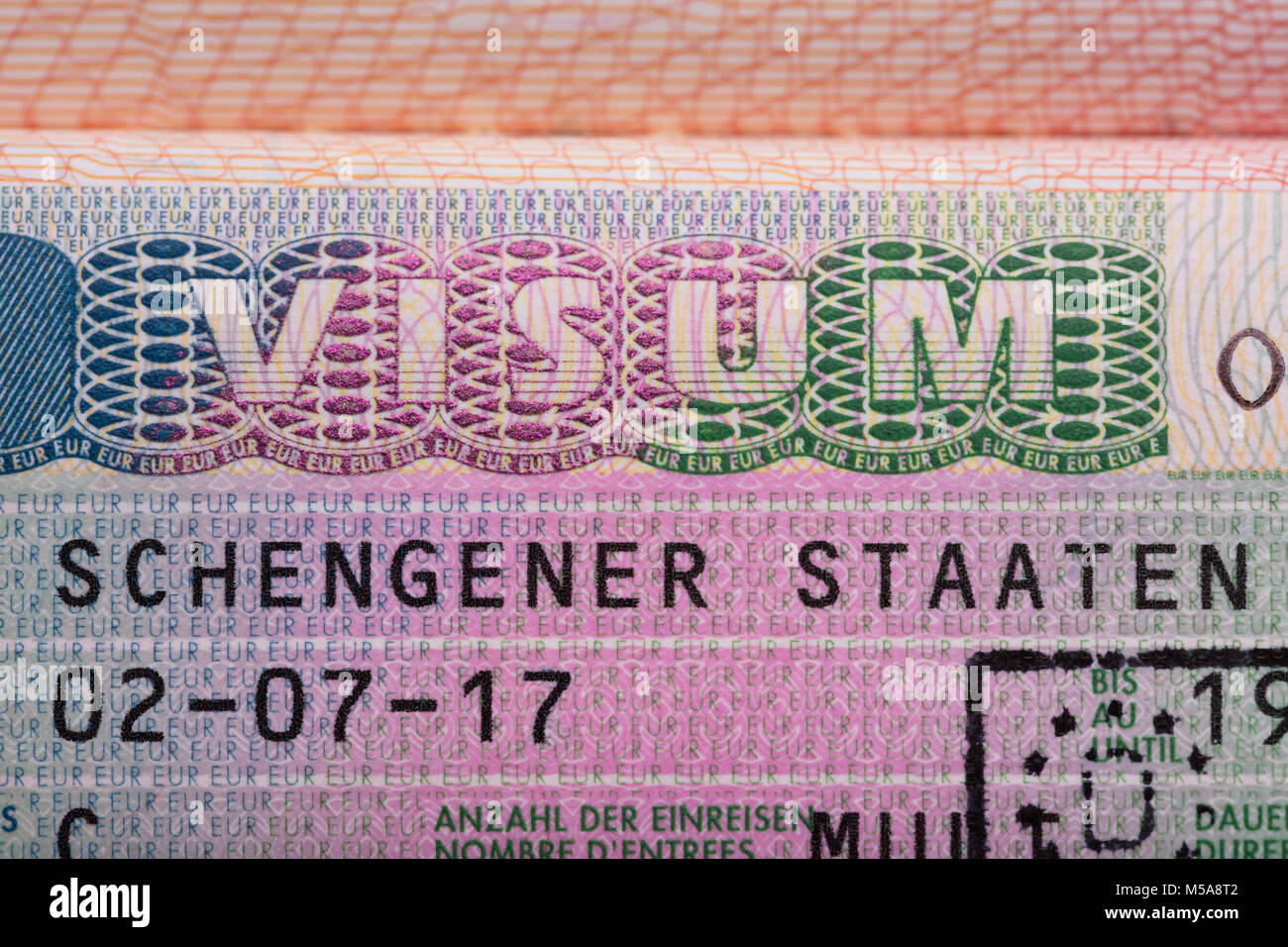 Ansicht von Text auf Visum Reisepass. Deutsche Schengen Visum