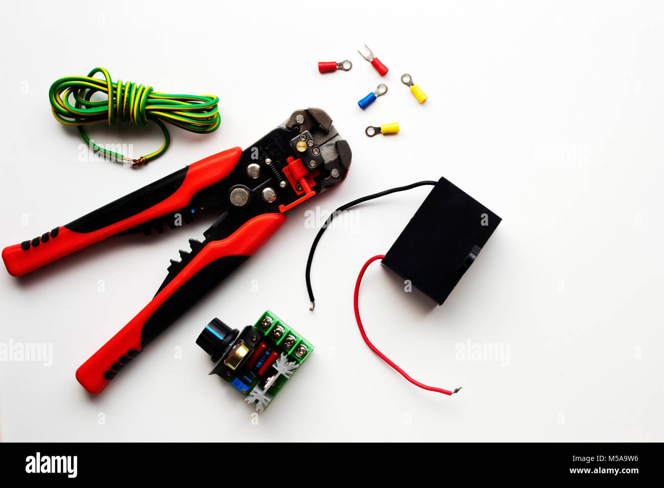 Electrical items -Fotos und -Bildmaterial in hoher Auflösung – Alamy