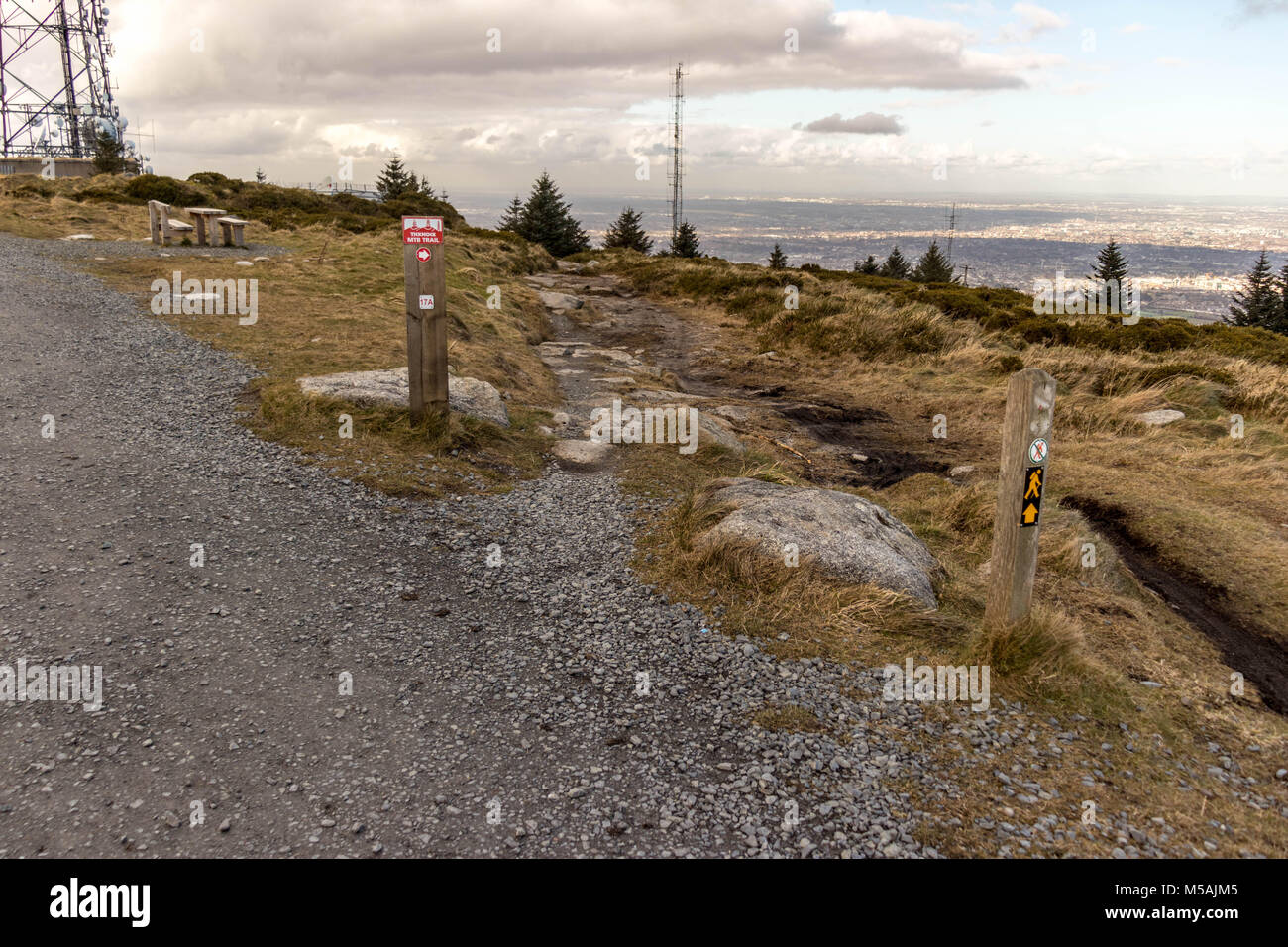 Ein Zeichen für eine Mountainbike-strecke, Ticknock, Dublin. Stockfoto