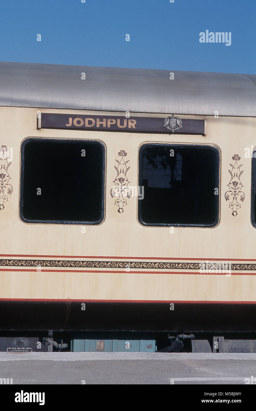 Jodhpur Fahrgastraum der Palast auf Rädern zug Rajasthan, Indien Stockfoto