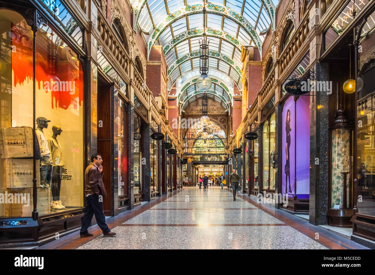 Eine Arkade im Victoria Quarter, Leeds. Stockfoto