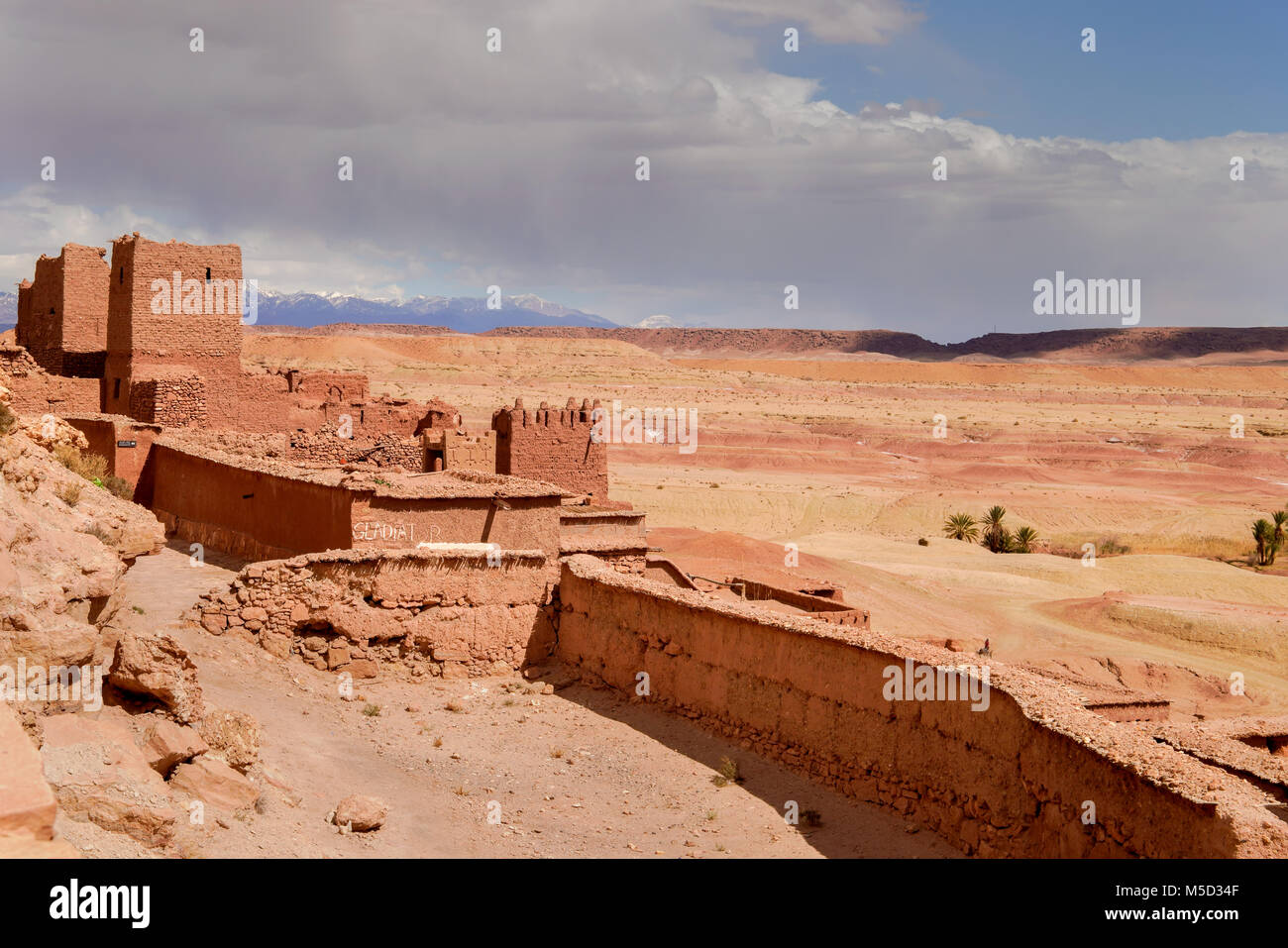 Die antike Stadt Ait Benhaddou liegt an der alten Karawanenroute zwischen der Sahara und Marrakesch im heutigen Marokko. Stockfoto