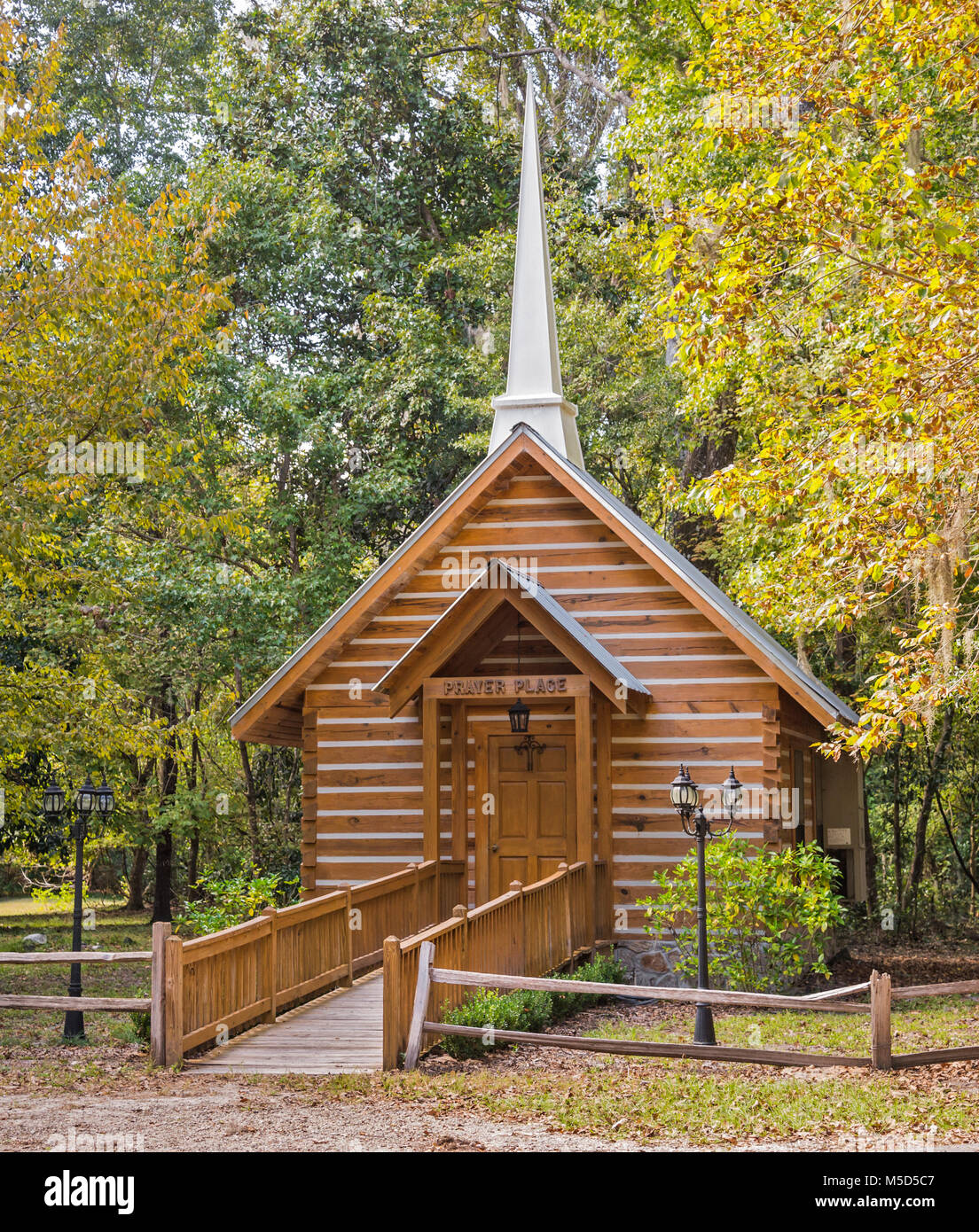 Camp Kulaqua ist ein 7 Adventisten retreat Fläche von 600 Hektar, liegt etwas außerhalb der Stadt Hohen Federn in North Central Florida. Stockfoto
