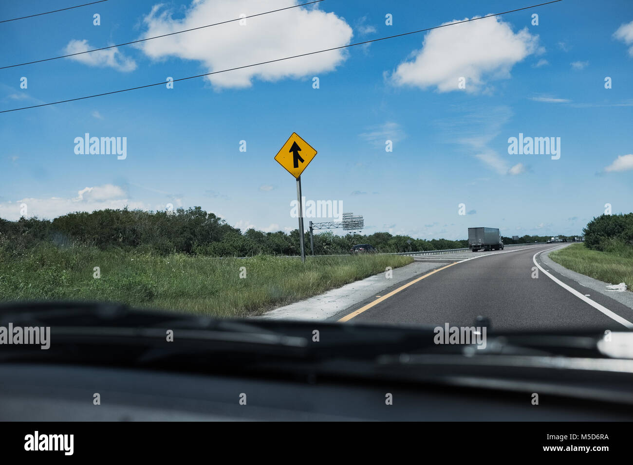Wegweiser auf der Autobahn, Florida, Nordamerika Stockfoto