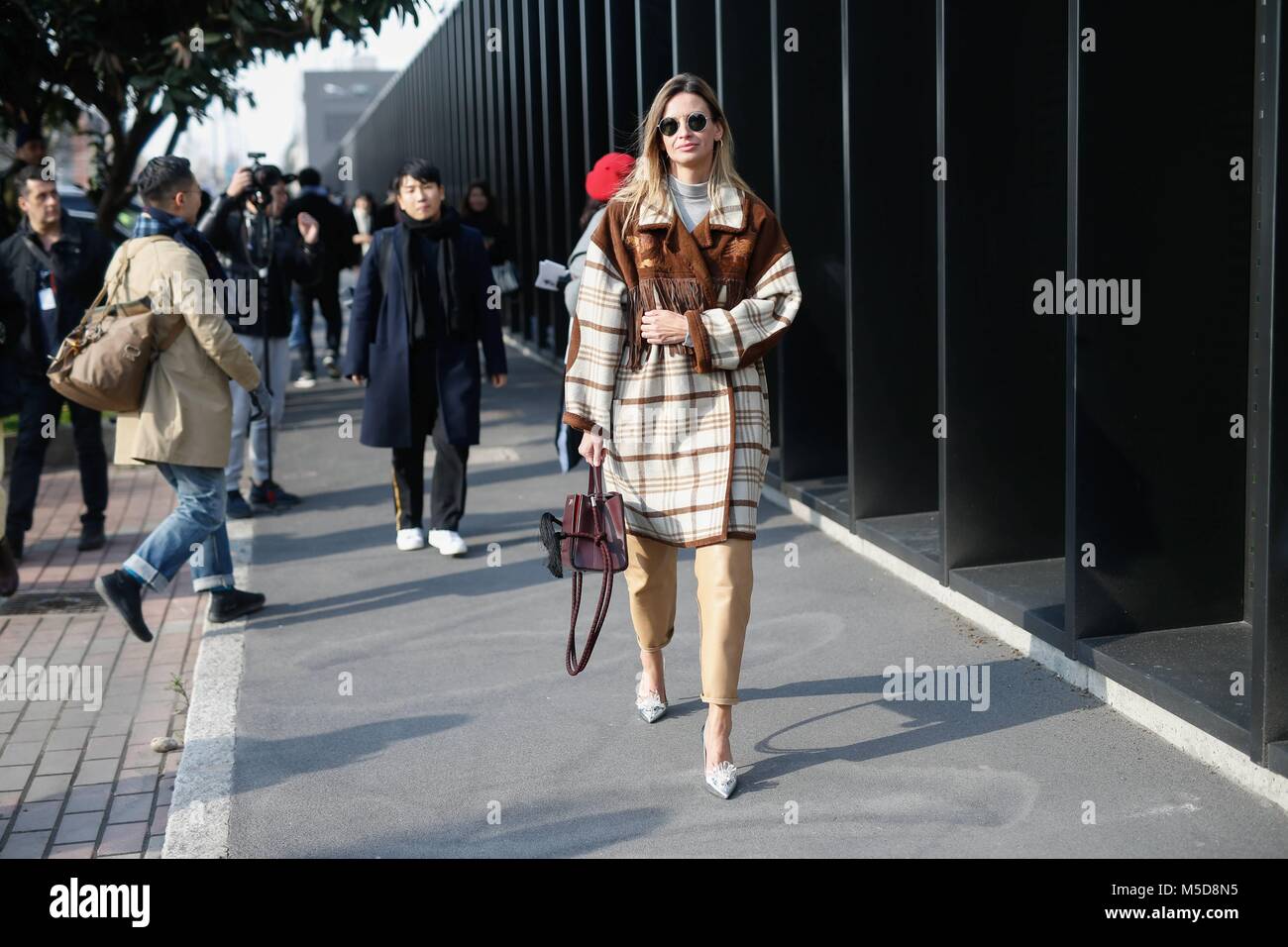 Modell und Stylistin Clara Racz an der Gucci show in Mailand auf der Modewoche - Mar 21, 2018 - Foto: Start- und Landebahn Manhattan/Michael Ip*** Für die redaktionelle Nutzung nur*** | Verwendung weltweit Stockfoto