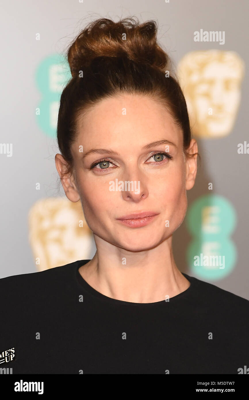 Rebecca Ferguson besucht die EE British Academy Film Awards (BAFTA) in