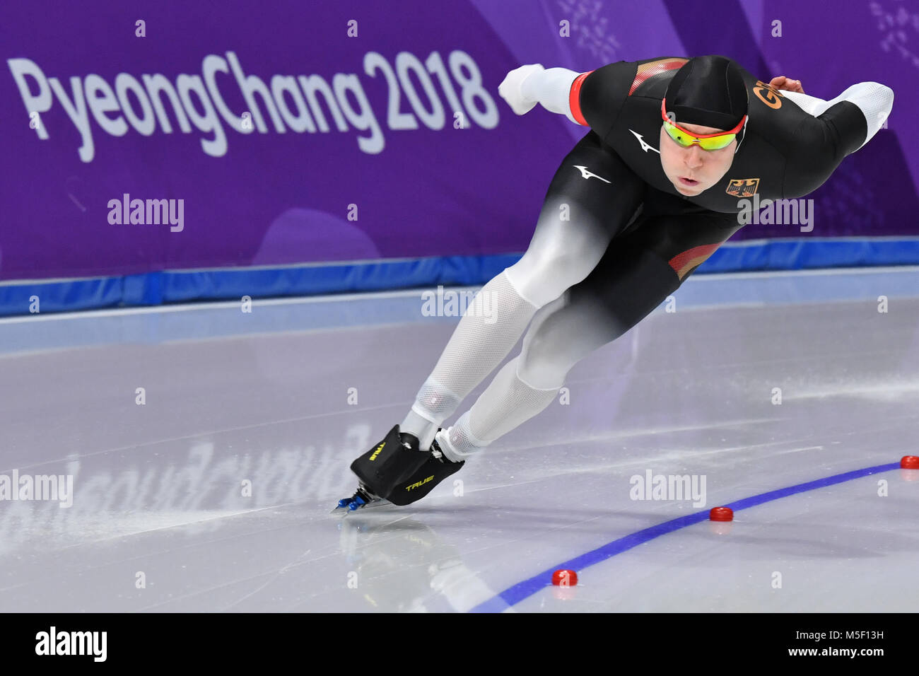 Gangneung, Südkorea. 23 Feb, 2018. In Deutschland Nico Ihle bei den Herren 1000 m Eisschnelllauf Rennen auf dem Gangneung Oval in Tainan, Südkorea, 23. Februar 2018. Credit: Peter Kneffel/dpa/Alamy leben Nachrichten Stockfoto