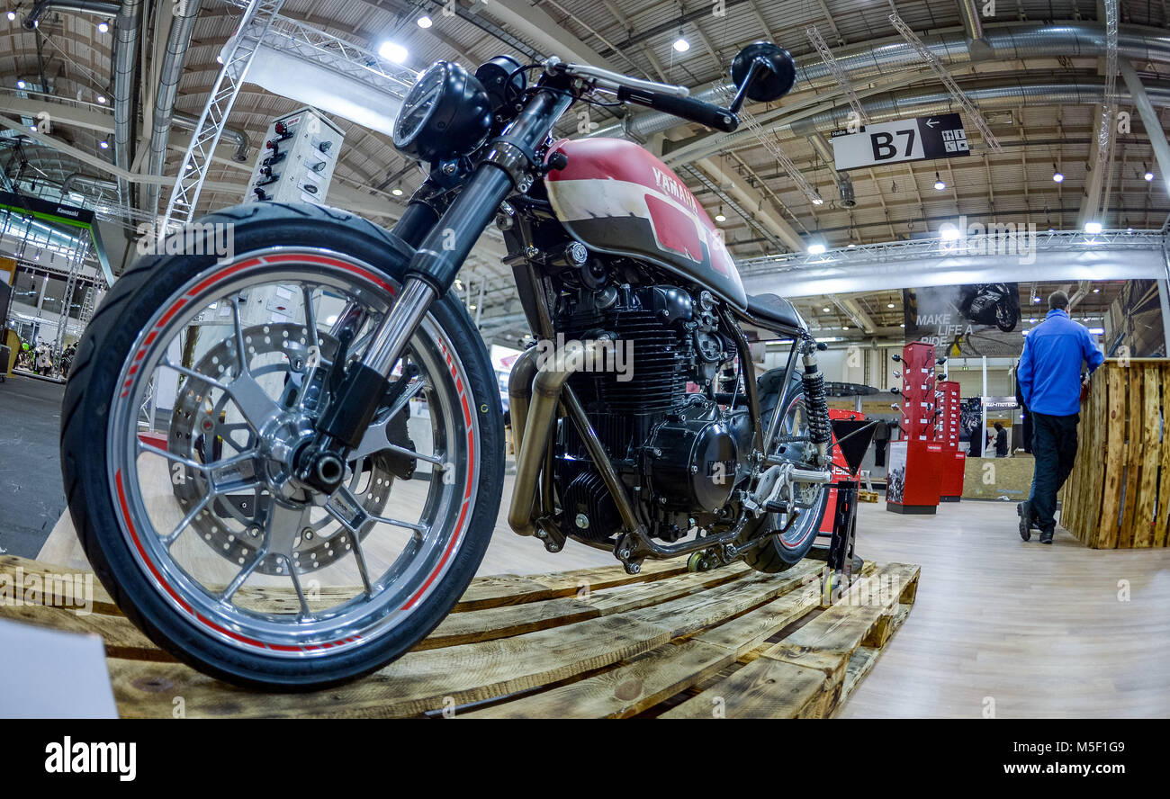 Hamburg, Deutschland. 22. Februar 2018, eine Yamaha Motorrad ist am Stand  des Unternehmens auf der Messe Hamburg Motor Tage" in der Messehalle  vorgestellt. Die Messe findet vom 23. bis 25. Februar 2018
