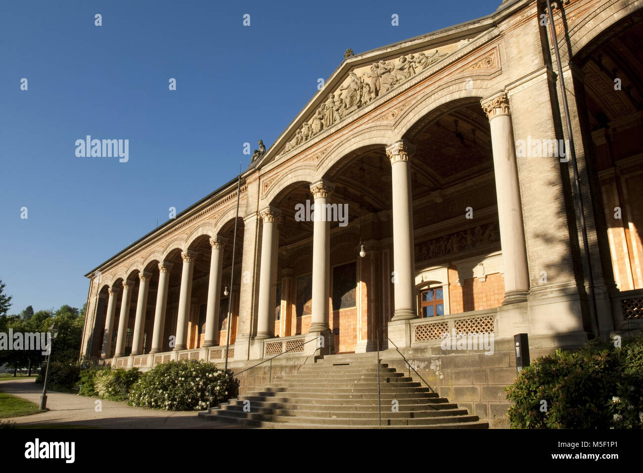 Baden Baden, Deutschland. 01. Jan 2009. Bundesrepublik Deutschland, Baden-Württemberg, Baden-Baden, Trinkhalle, erbaut 1839-42 von Heinrich Hübsch | Verwendung der weltweiten Kredit: dpa/Alamy leben Nachrichten Stockfoto