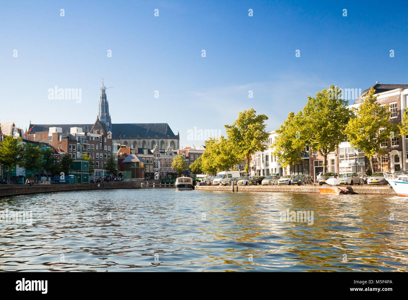 Blick auf das Wasser von Haarlem Stockfoto