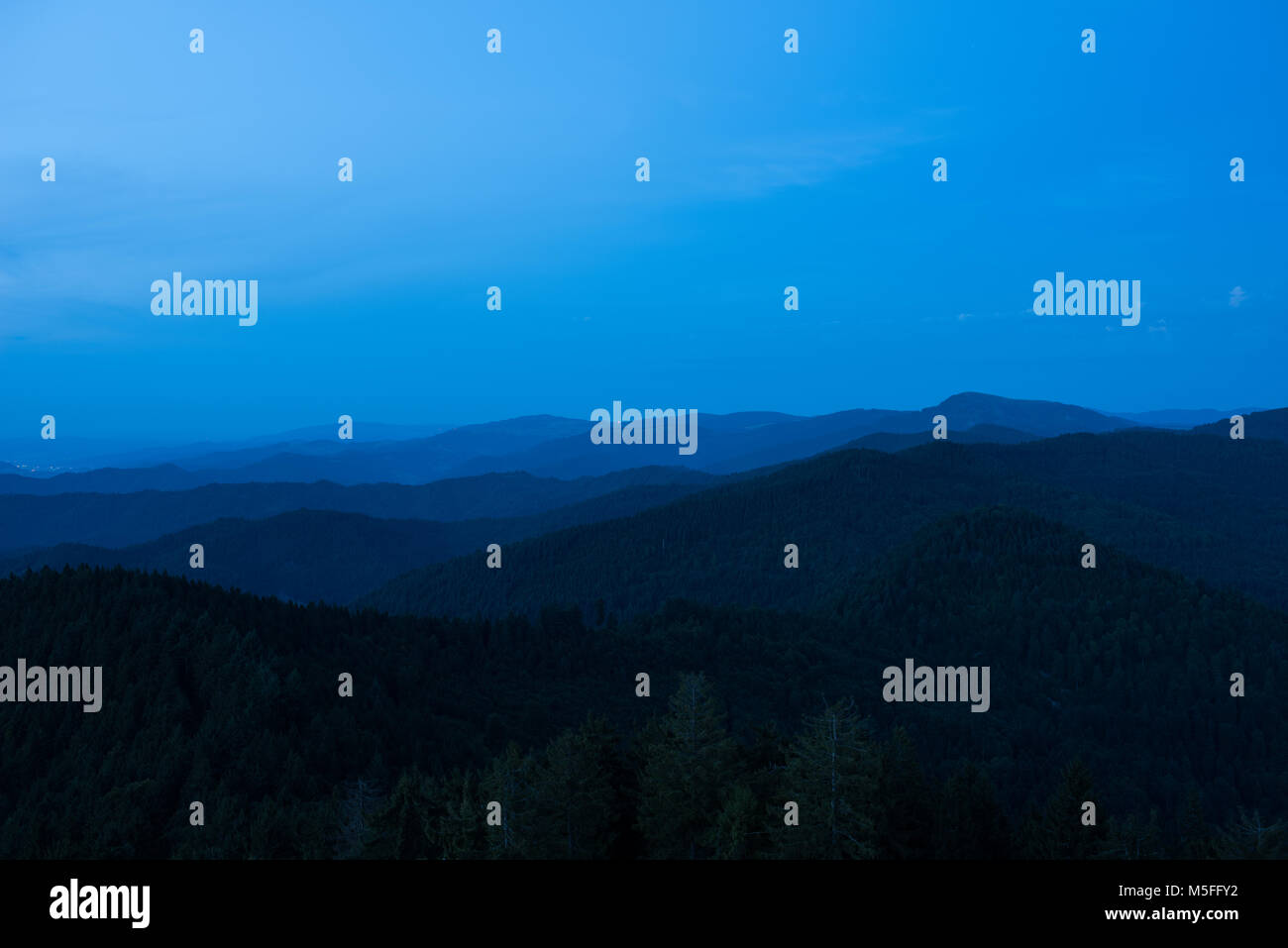 Natur Landschaft, Schwarzwald Deutschland nach Sonnenuntergang Stockfoto