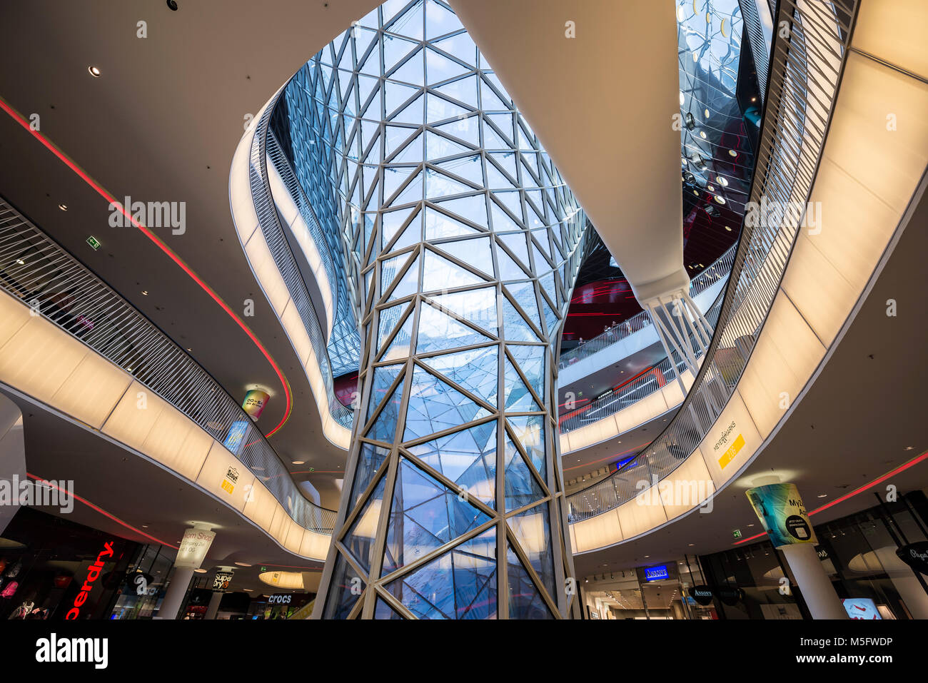 Shopping Center In Frankfurt Am Main www.alamy.de