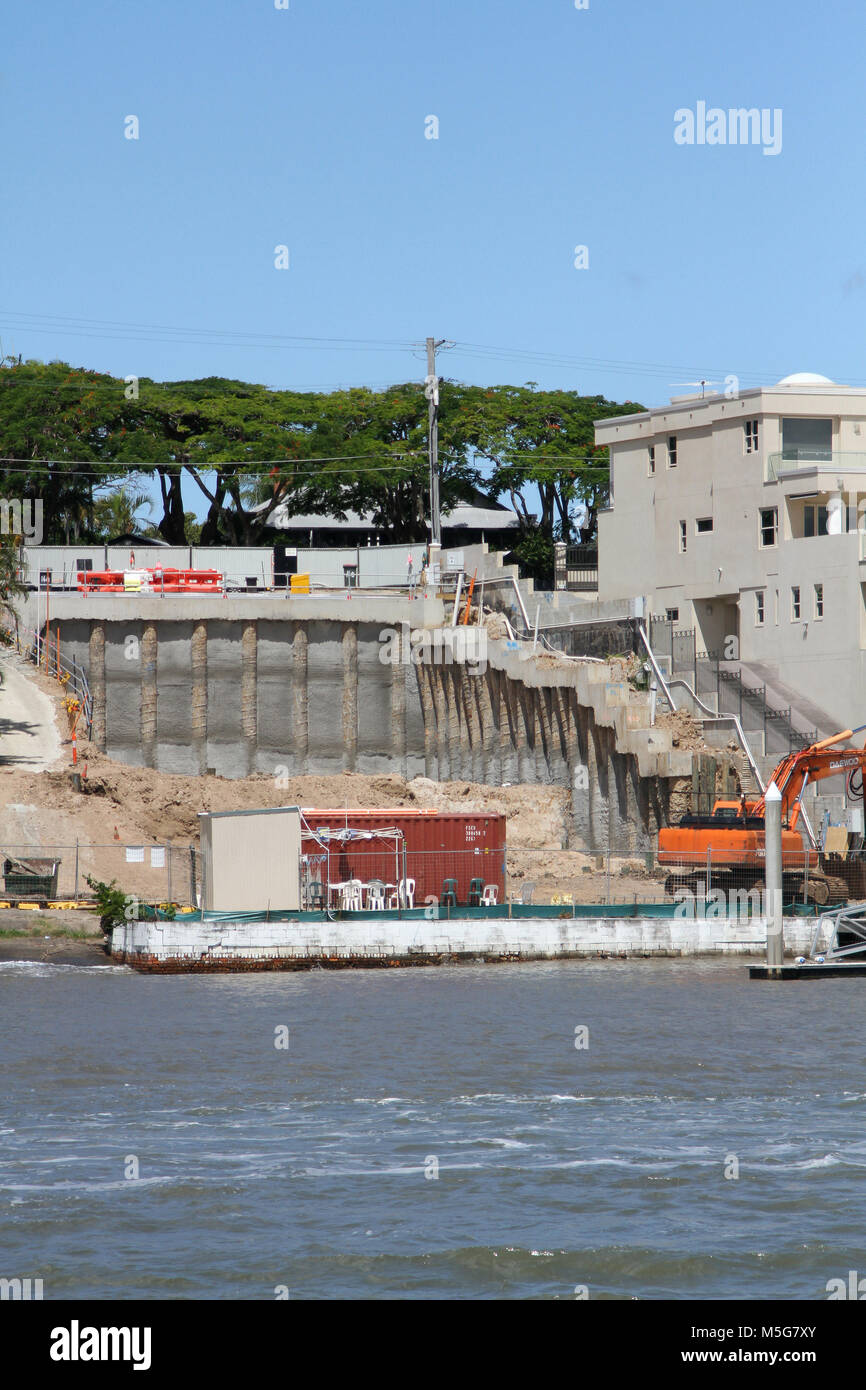 Baustelle eines Hauses entlang des Brisbane River, Australien Stockfoto