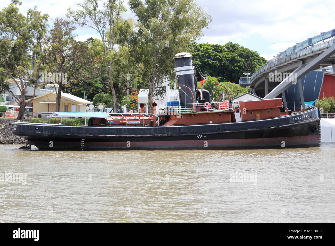 Kraftvolle Schlepper, Schifffahrtsmuseum Queensland, Brisbane River, Australien Stockfoto