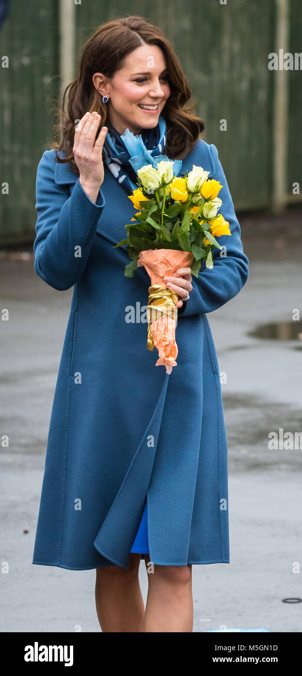 Die Herzogin von Cambridge visits Roe Grün Junior School, wo Sie trifft sich mit Schülern und Lehrern und in eine Lektion entwickelt, um die psychische Gesundheit eines Kindes und Wohlbefinden Mit: Catherine Herzogin von Cambridge, Catherine Middleton, Kate Middleton Wo: London, Vereinigtes Königreich, wenn: 23 Jan 2018 Credit: John rainford/WENN.com Unterstützung Stockfoto