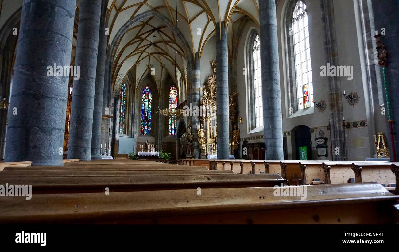 Schwaz - Tirol Österreich Kirche Pfarrkirche Maria Himmelfahrt, Kirche in Tirol in der Nähe von Innsbruck Österreich Stockfoto