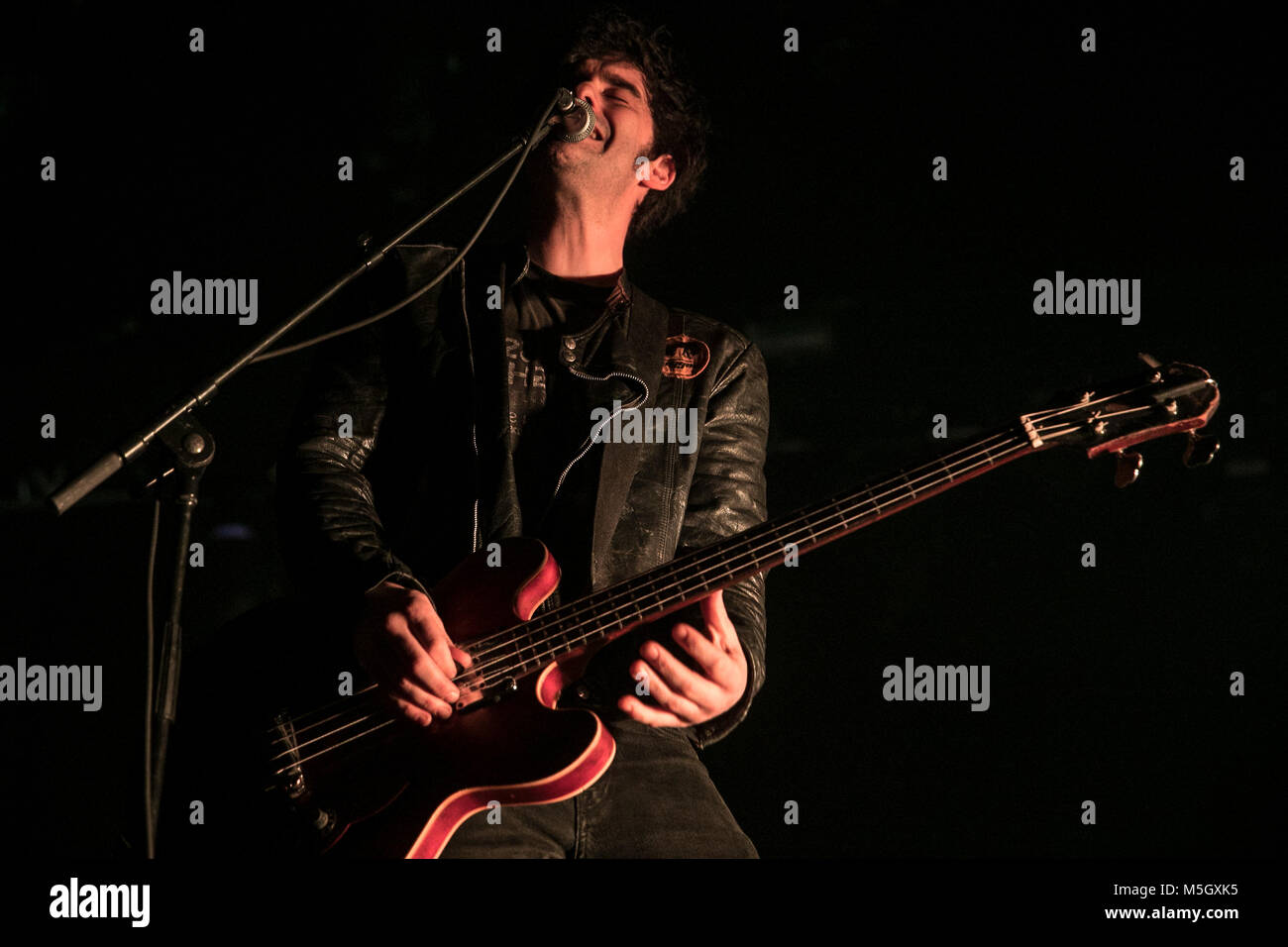 Oakland, USA. 22 Feb, 2018. Robert Levon wurden von Black Rebel Motorcycle Club führt am 22. Februar 2018 im Fox Theater in Oaklland, Ca. Credit: Foto Access/Alamy leben Nachrichten Stockfoto