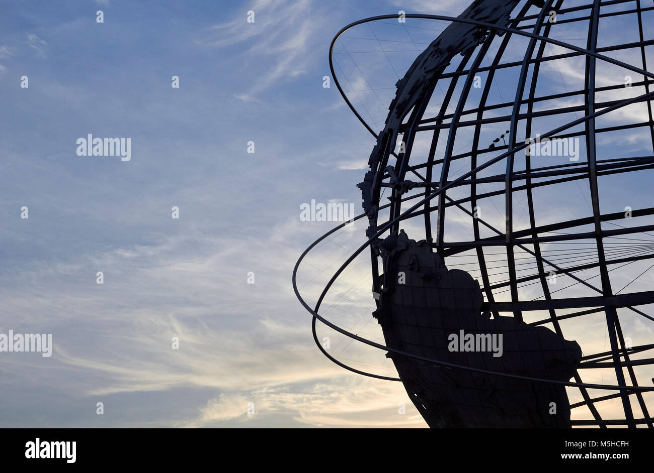 Die Unisphere, Flushing Meadows-Corona Park, Queens, New York, USA. Eine ikonische Monument im Stadtteil Queens, New York City, NY. entfernt Stockfoto