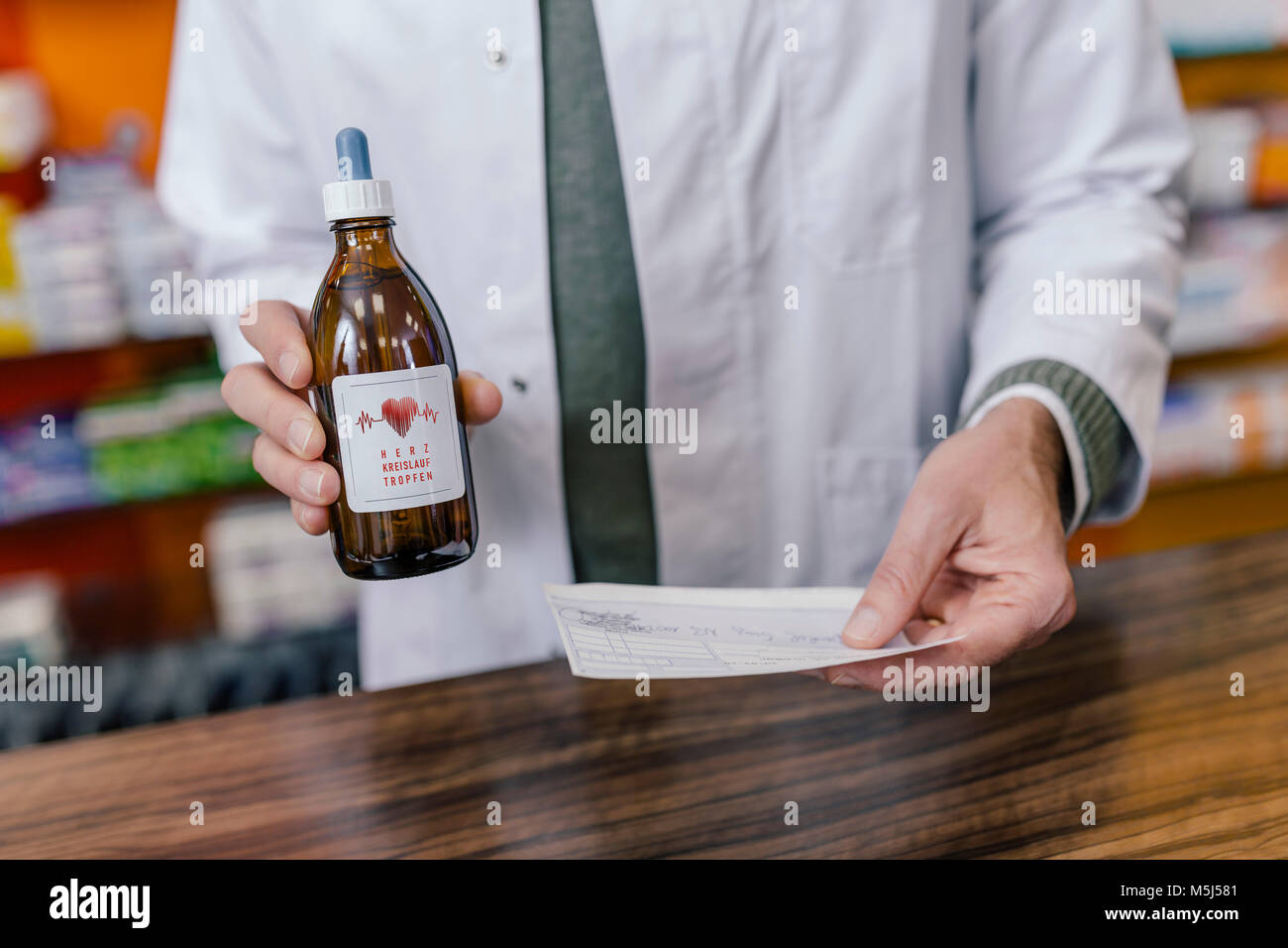 Was Verdient Eine Apotheke An Einem Rezept www.alamy.de