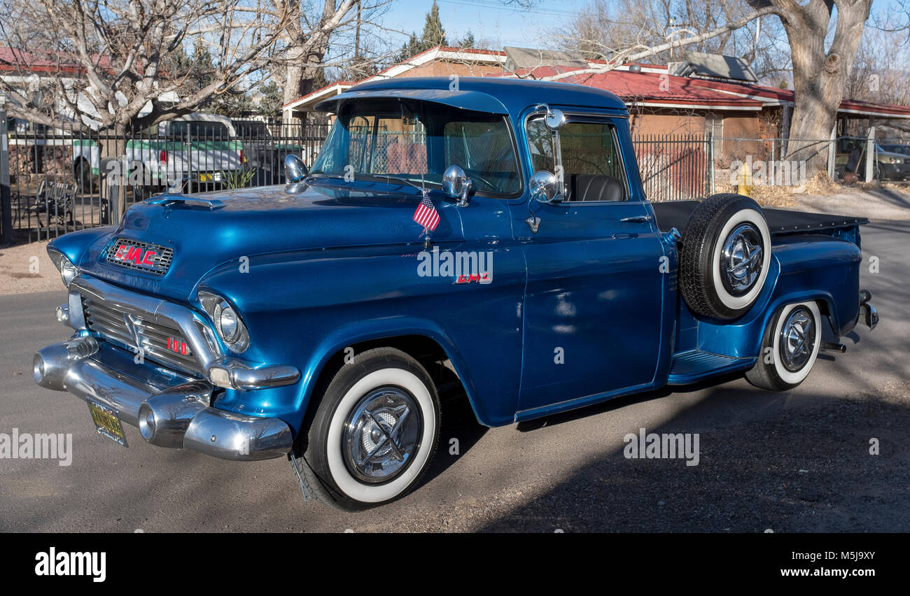 Jahrgang 100 GMC Pickup Truck Stockfoto