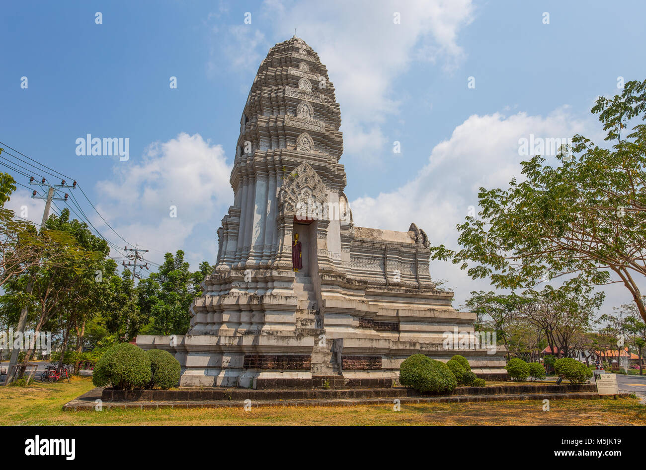 SAMUT PRAKAN, THAILAND, März 6, 2017 - Stupa von Phra Mahathat Ratchaburi im Alten Stadtpark, Muang Boran, Provinz Samut Prakan, Thailand Stockfoto