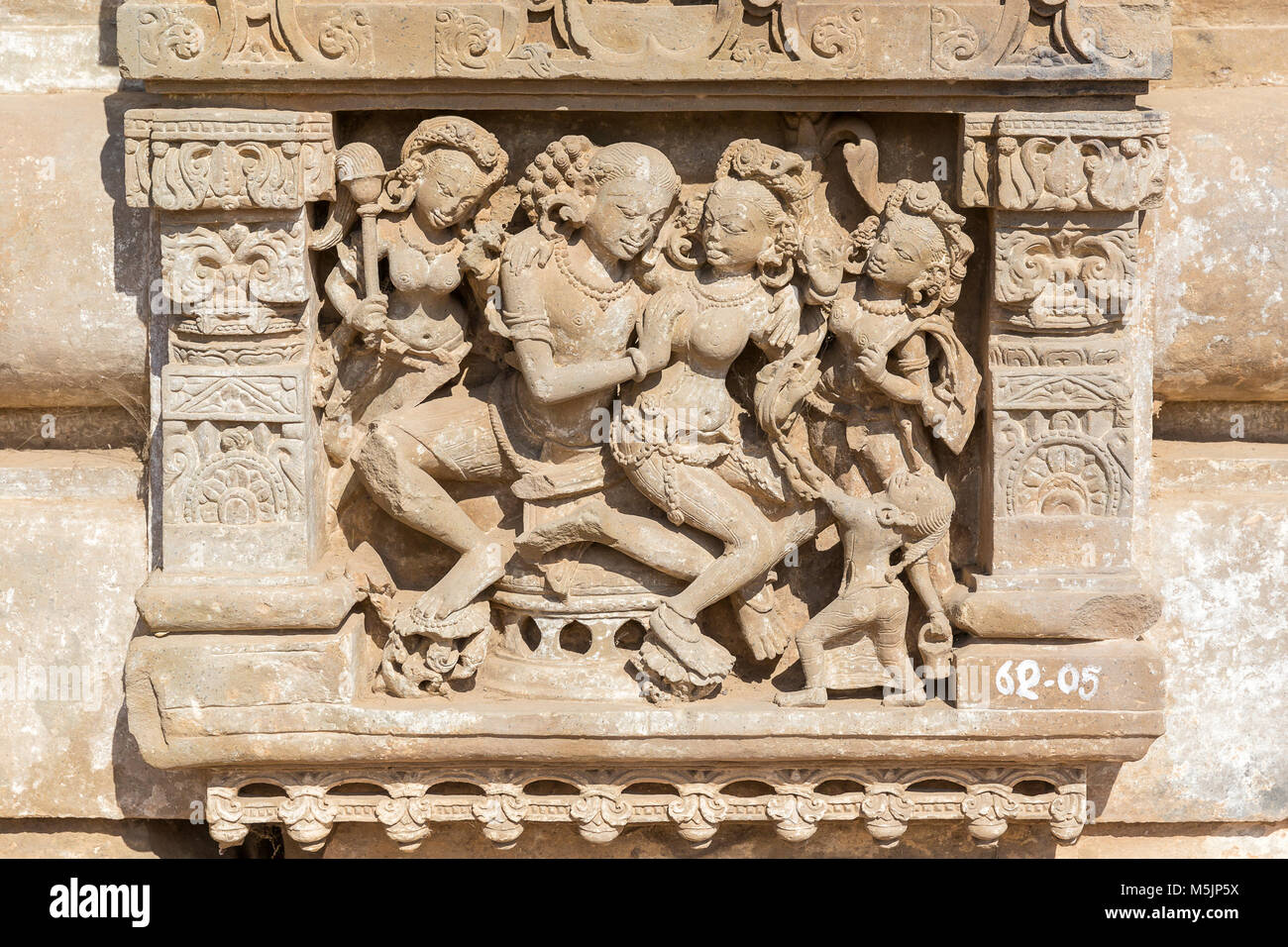 Relief auf Harshat Mata Tempel, Abhaneri, Rajasthan, Indien Stockfoto