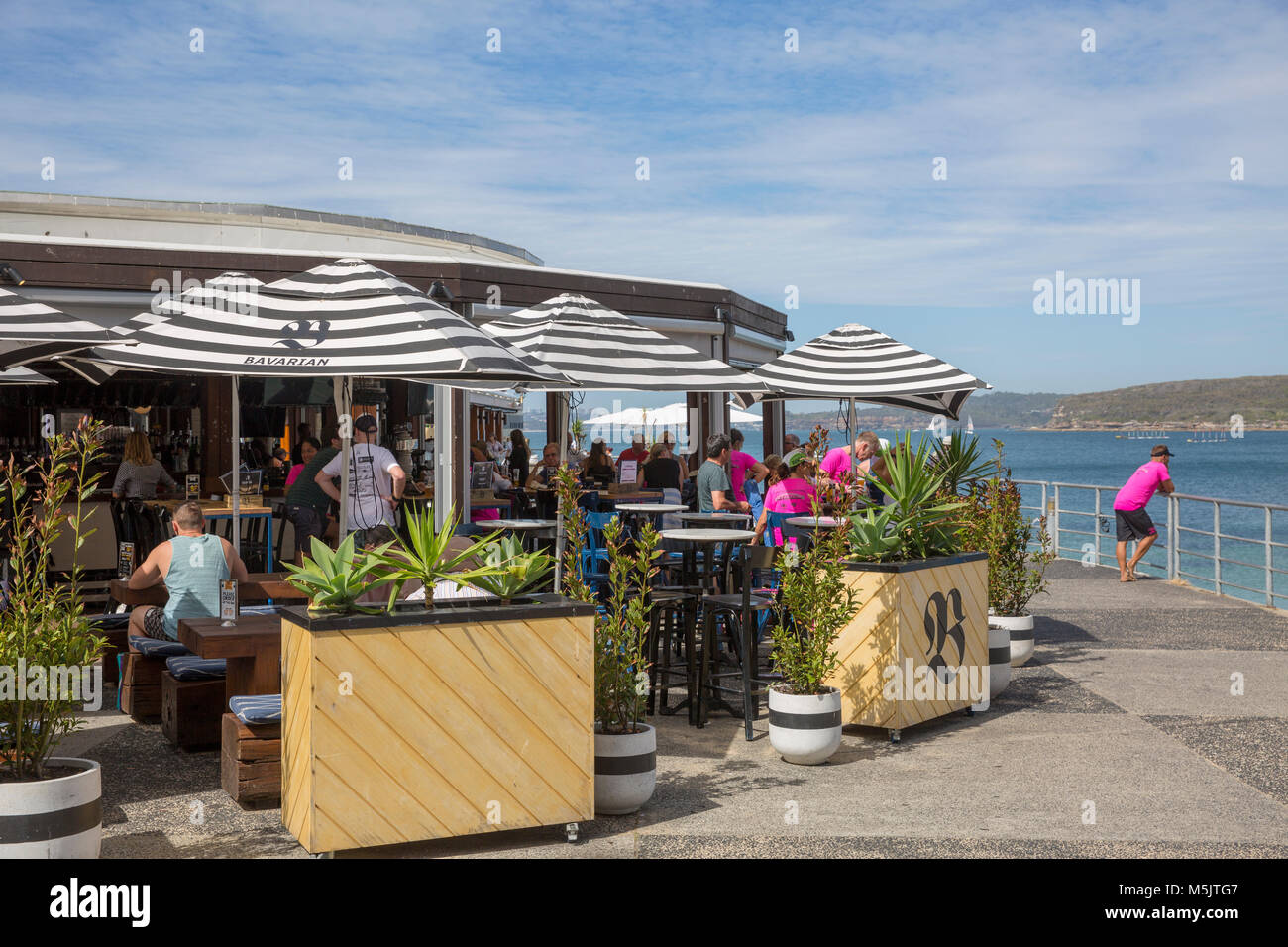 Das bayerische Bier Cafe an der Manly Beach in Sydney, Australien Stockfoto