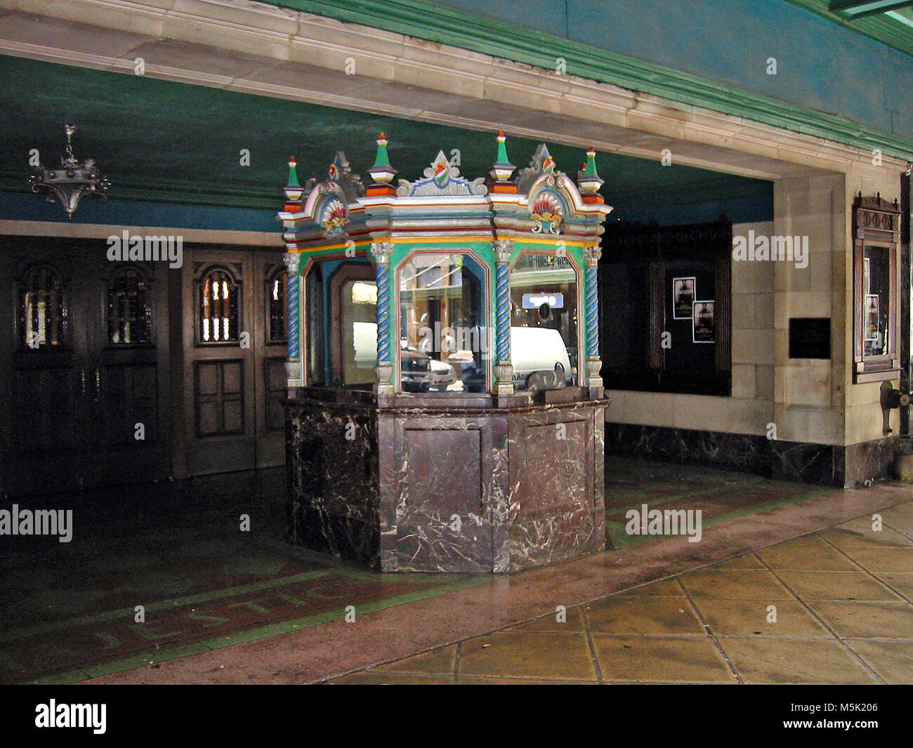 Antike Film house Ticket Booth Stockfoto