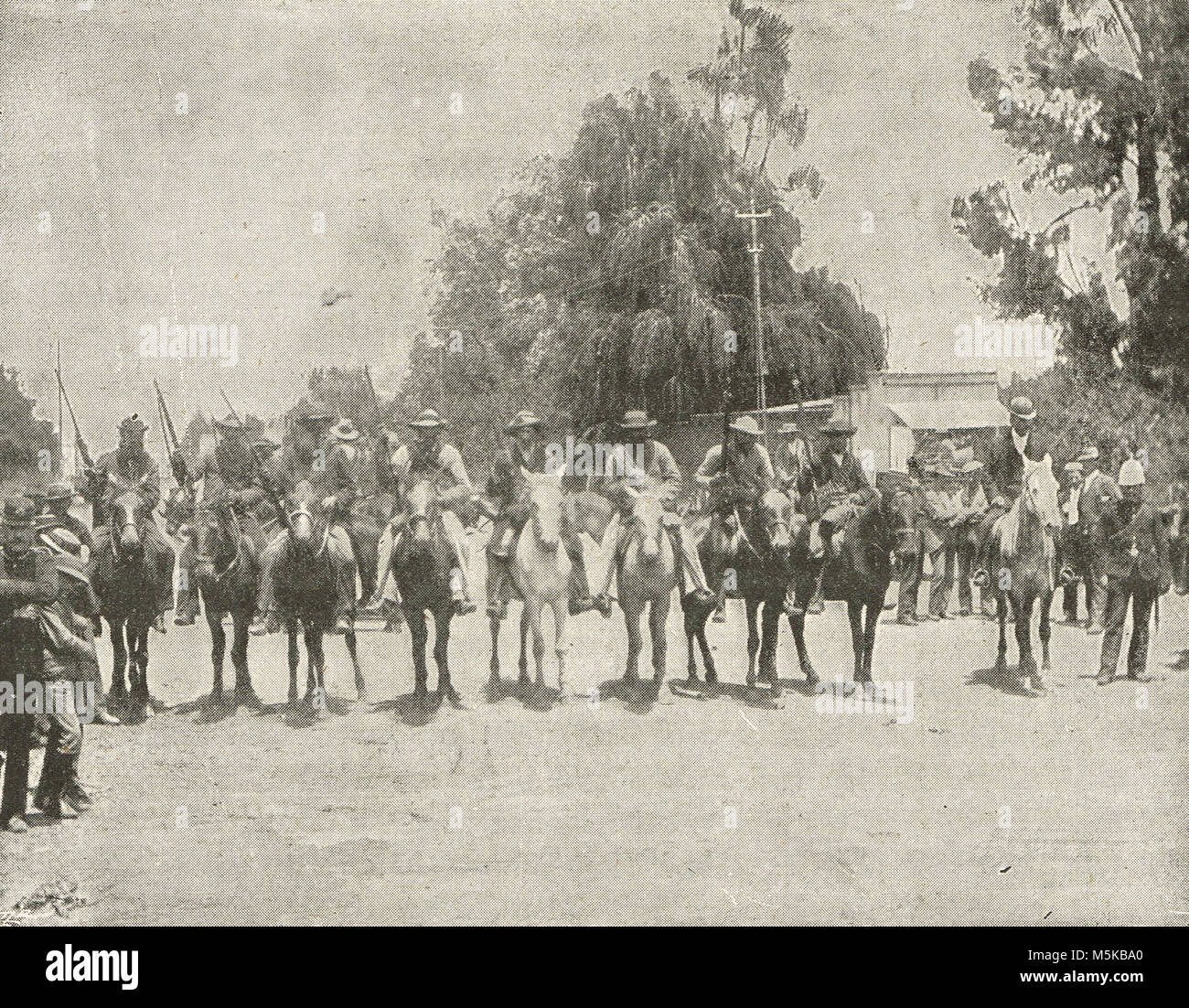 Leander Starr Jameson unter Boer escort außerhalb von Pretoria Gefängnis, 1896, nach der verpatzten Raid gegen die Südafrikanische Republik Stockfoto