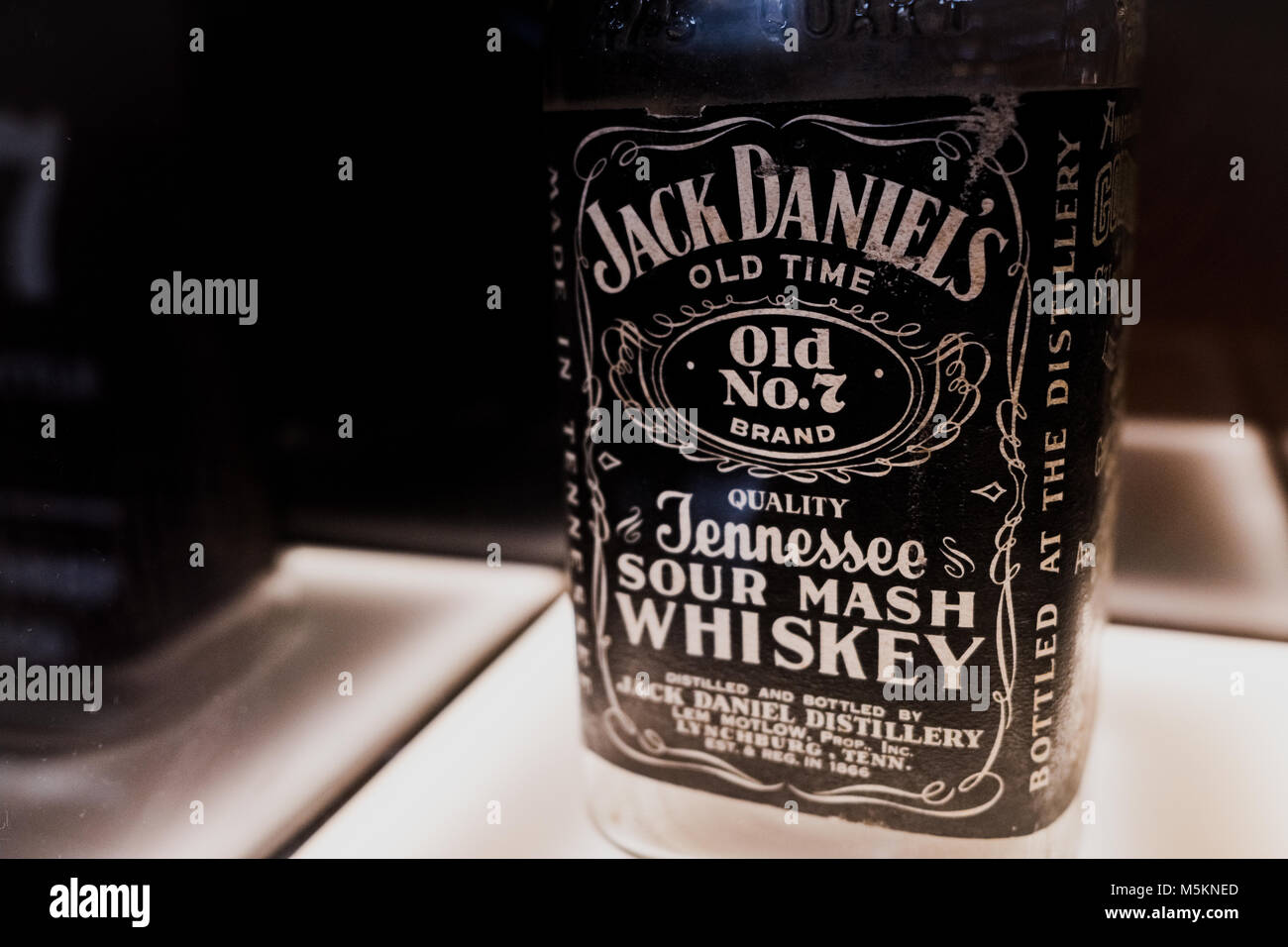 Etikettendesign Stockfotos und -bilder Kaufen - Alamy Pertaining To Blank Jack Daniels Label Template