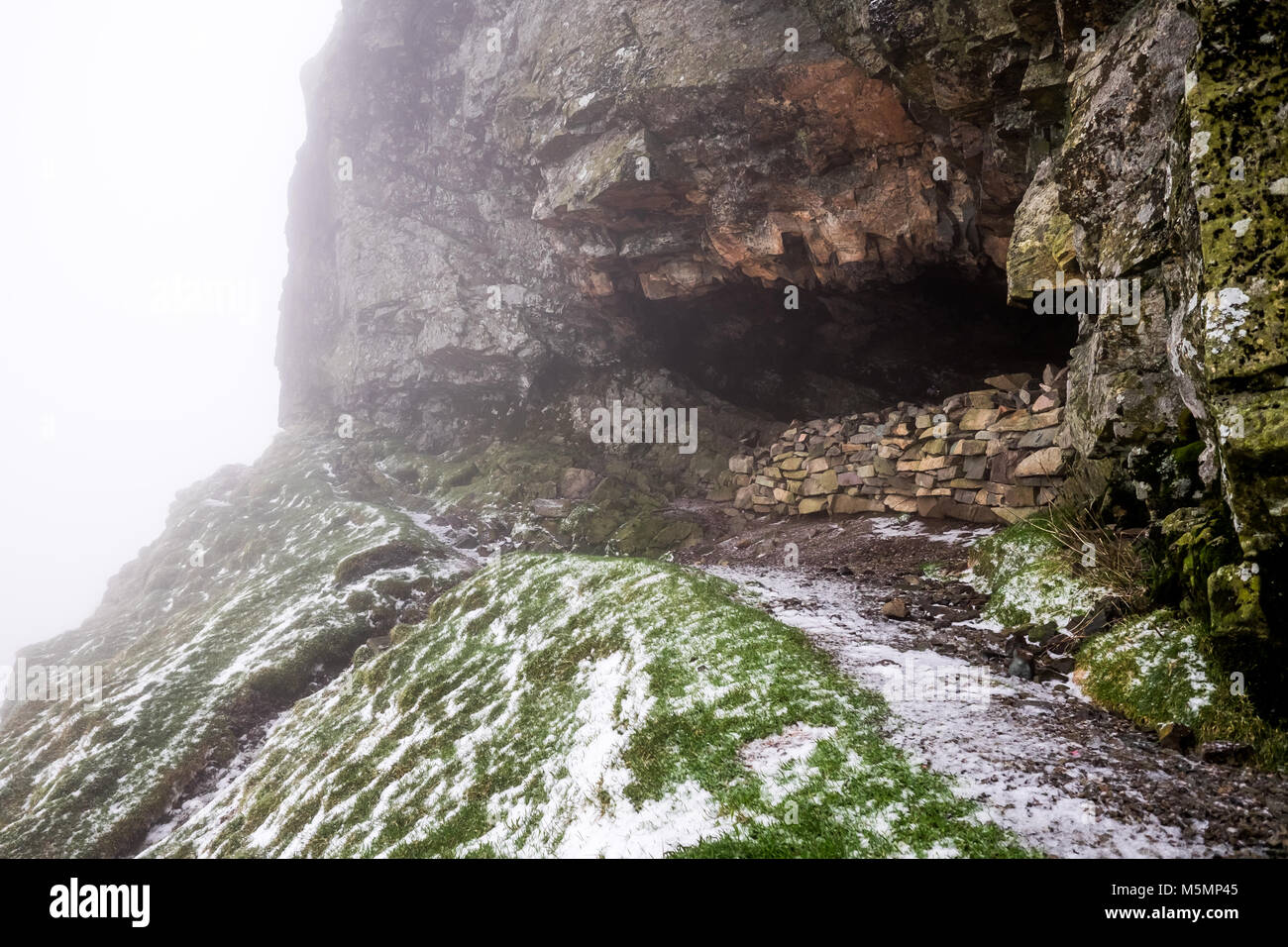 Der Priester Loch Höhle im englischen Lake Distrct Stockfoto