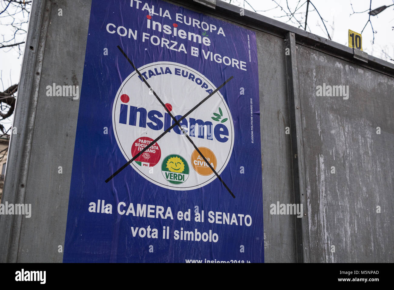 Wahlen Plakate in Italien. Stockfoto