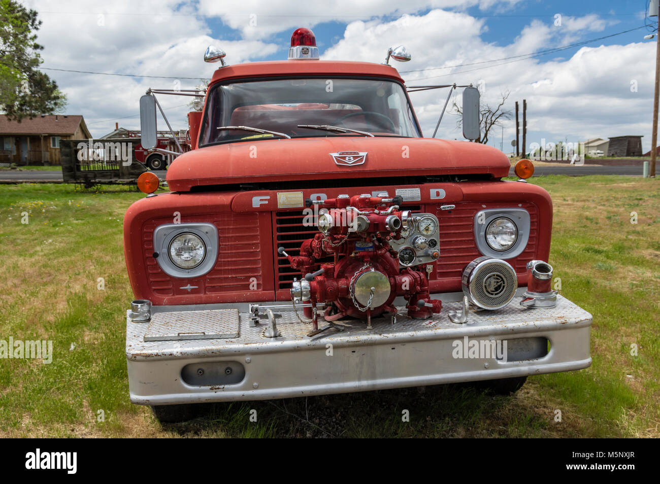 Vintage Ford fire truck aus Oregon Ghost Town, Shaniko. Befindet sich in der hohen Wüste von östlichen Oregon Shaniko ist heute fast ausgestorben. Stockfoto