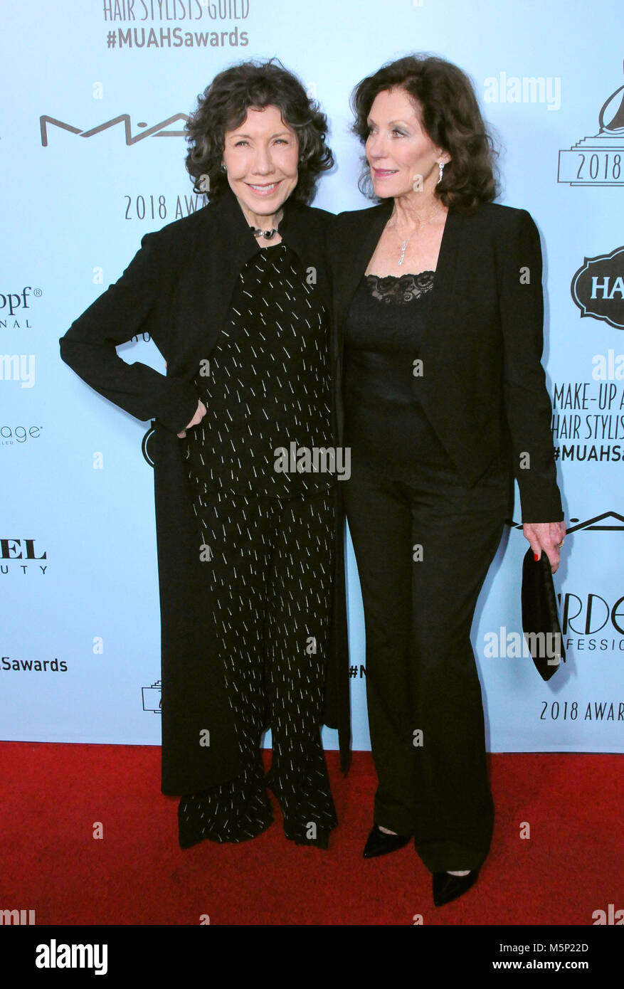 Los Angeles, Kalifornien, USA. 24. Februar, 2018. (L-R) Schauspielerin Lily Tomlin und Friseur Marlene D. Williams besucht die 2018 Make-up und Hair Stylisten Guild Awards in Novo am 24. Februar in Los Angeles, Kalifornien 2018. Foto von Barry King/Alamy leben Nachrichten Stockfoto