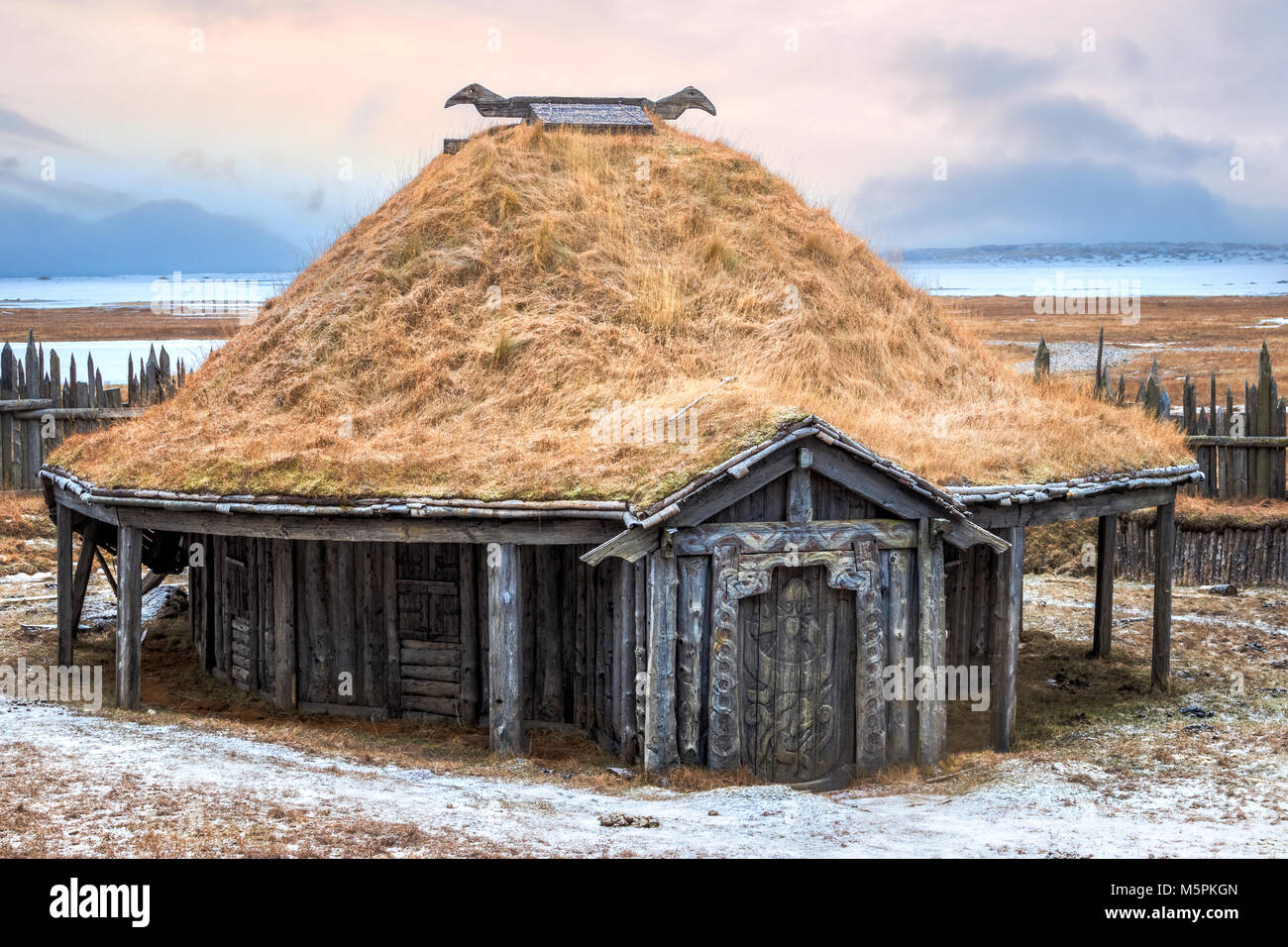 Traditionelle viking Rasen dach haus, in der Nähe von Höfn, Island. Stockfoto