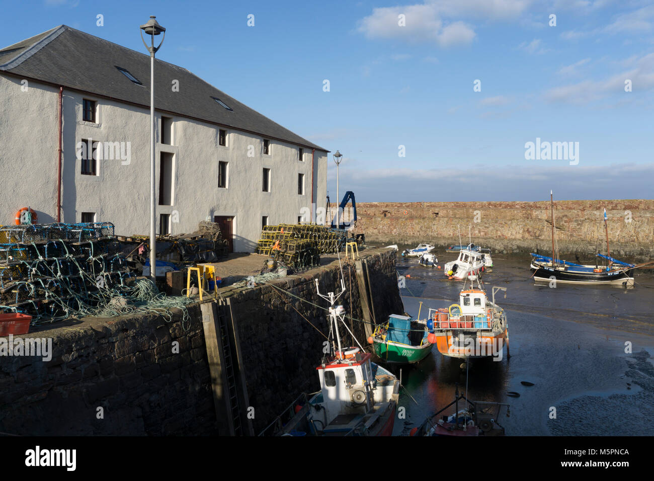 Dunbar, East Lothian, Schottland - der Osten Abschnitt auf den Hafen. Stockfoto