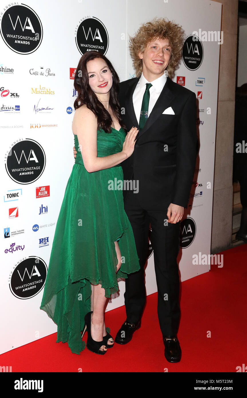 London, Großbritannien. 25 Feb, 2018. Christina Bennington, Andrew WhatsOnStage Polec, Awards, Prince of Wales Theatre, London, UK, 25. Februar 2018, Foto von Richard Goldschmidt Credit: Rich Gold/Alamy leben Nachrichten Stockfoto