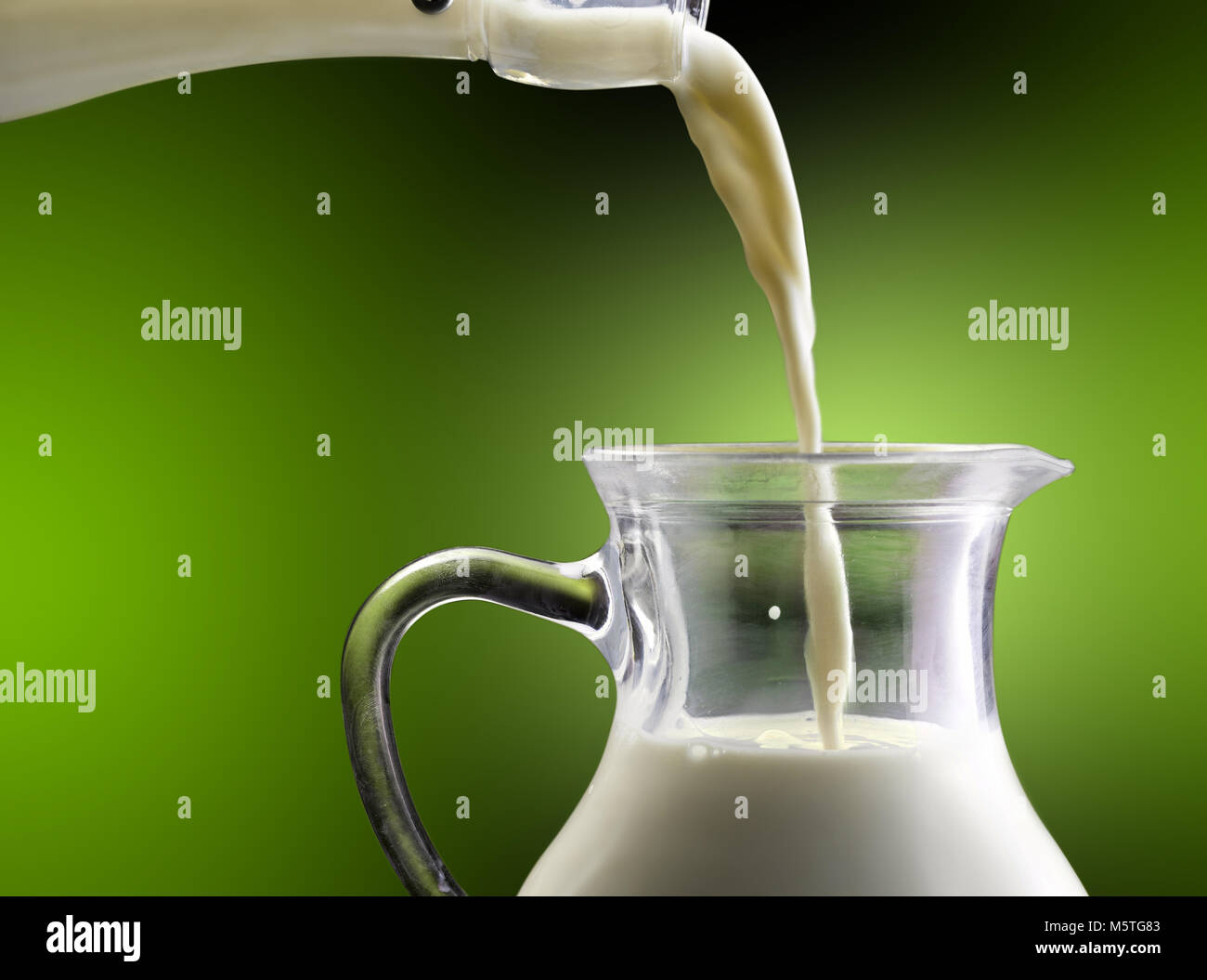 Frische Milch in allen seinen Formen Stockfoto