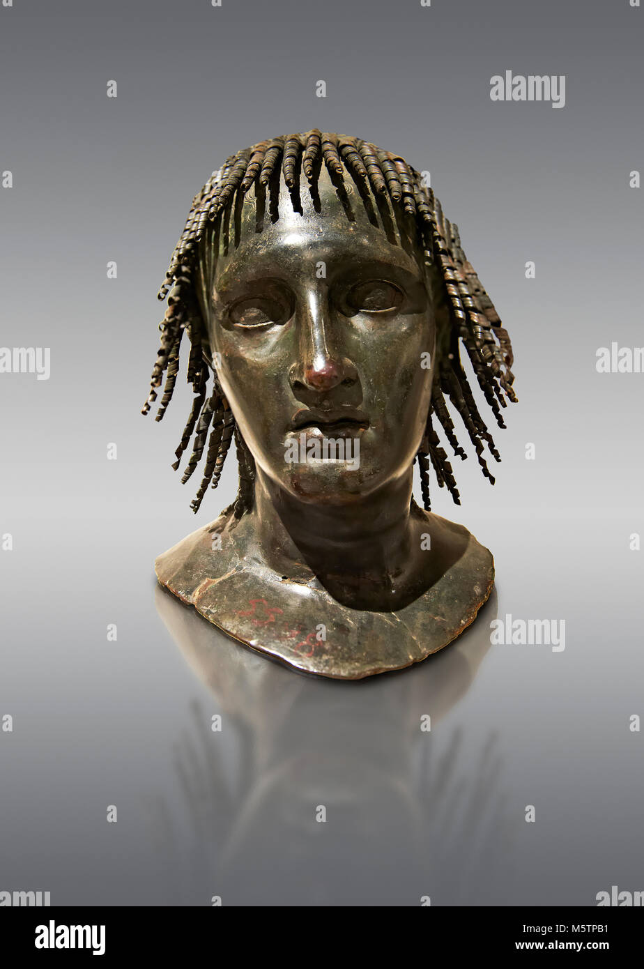 Roman Bronze Skulptur von Ptolomy Apion vom Platz Peristyl der Villa der Papyri in Herculaneum, Museum für Archäologie, Italien Stockfoto