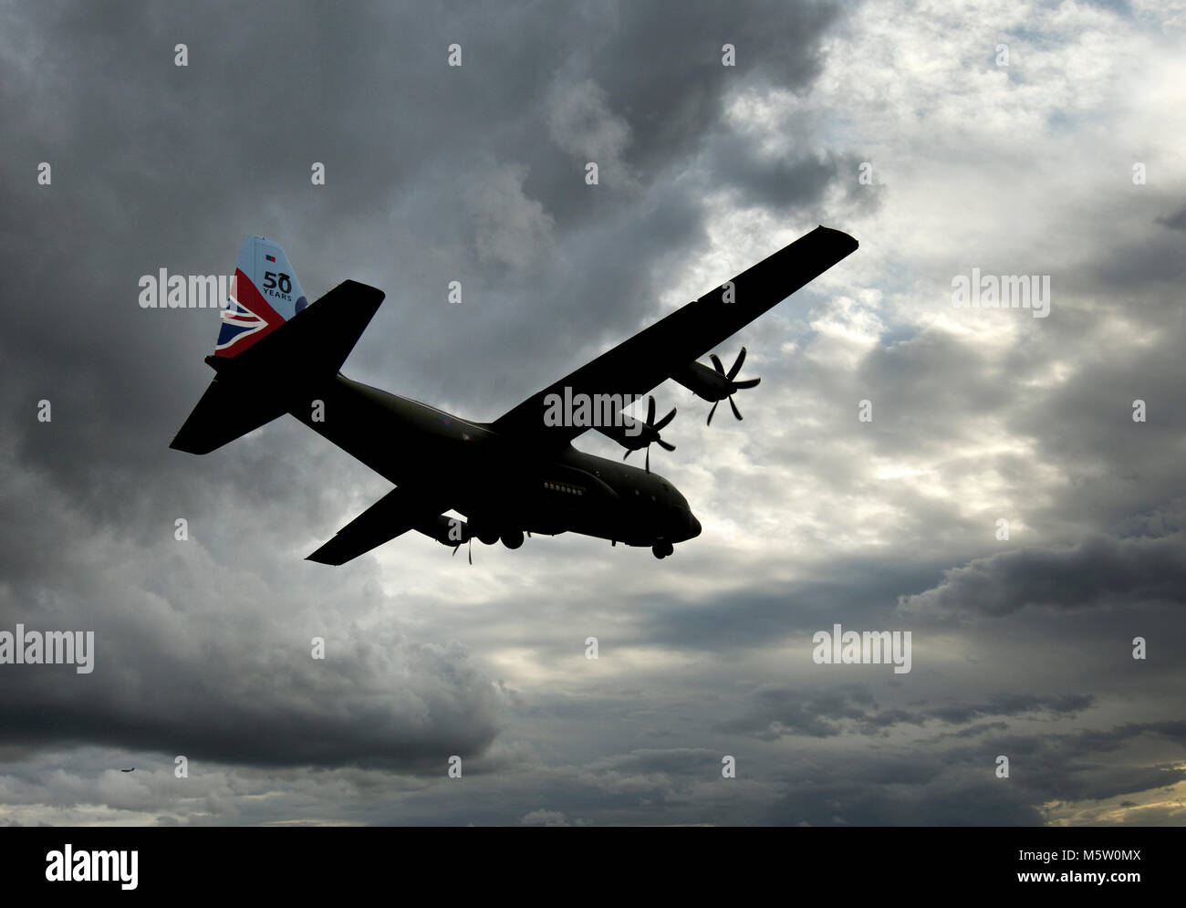 Lockheed Hercules C.5, ZH883, RAF, tragen spezielle Markierungen, 50 Jahre Hercules Operationen, gesehen und an RAF Brize Norton, Oxfordshire basierend Stockfoto