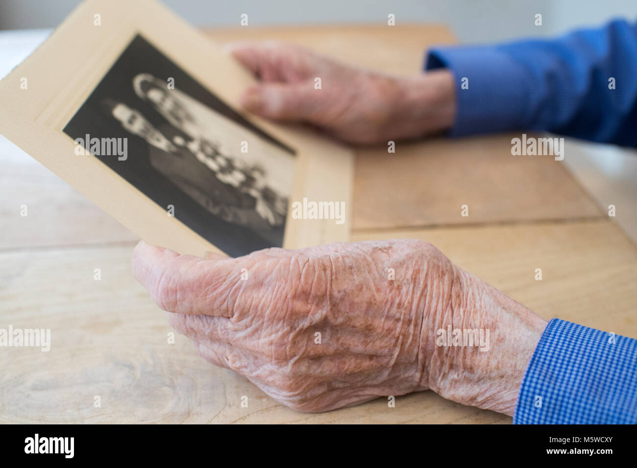 Der ältere Mann, Hochzeit Fotographie Stockfoto